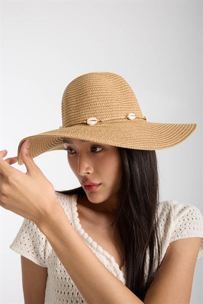Camel İp Şeritli Deniz Kabuğu Detaylı Hasır Plaj Şapkası