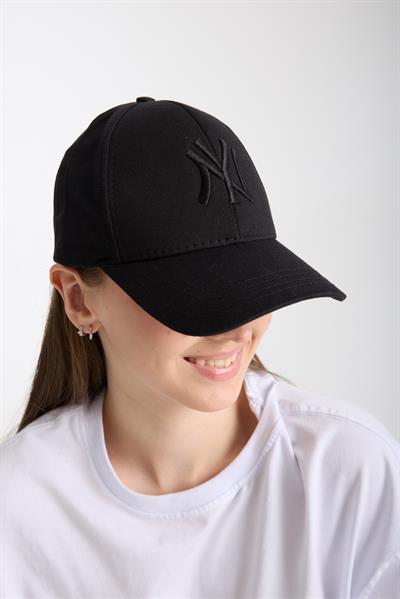 Unisex Siyah NY Logolu Spor Şapka – New York Tarzı