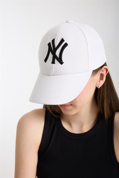 Kadın Beyaz NY Logolu Spor Şapka – New York Tarzı