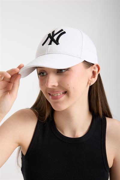 Kadın Beyaz NY Logolu Spor Şapka – New York Tarzı