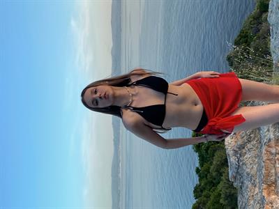 VELA Kırmızı Bağlamalı Plaj Pareosu