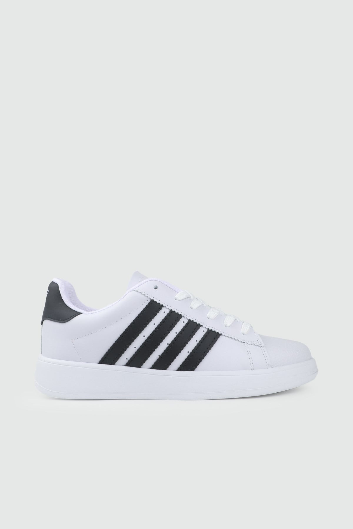 Erkek Spor Ayakkabı Beyaz Siyah Erkek Günlük Sneaker WİPPER 035 Erkek Sneaker Wipper WİPPER 035 CİLT MER SPOR