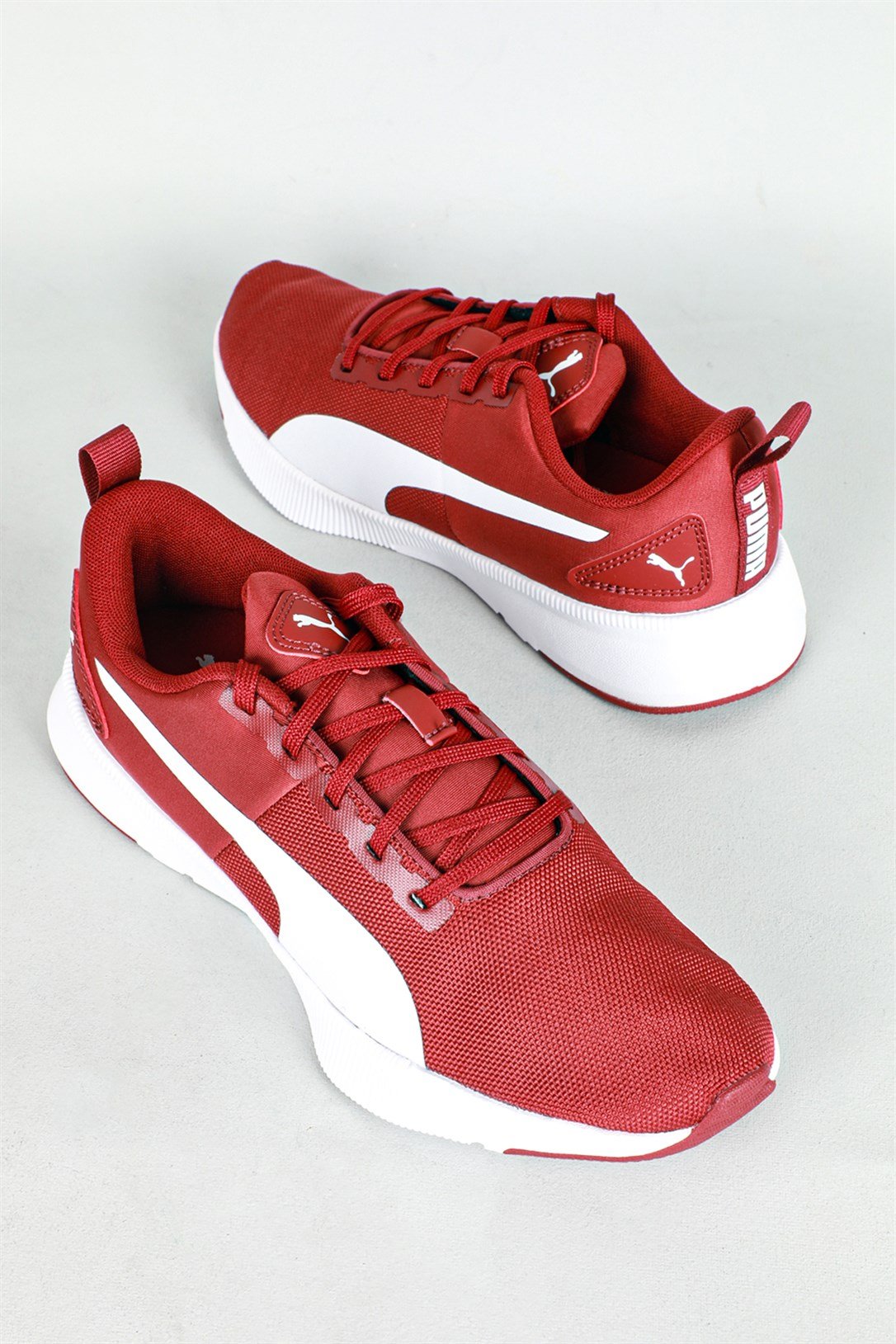 Nefes Alır Rahat Bordo Beyaz Unisex Spor Ayakkabı 195343-08 Unisex Koşu / Yürüyüş Puma PUMA 195343-08 FLYER UNİSEX