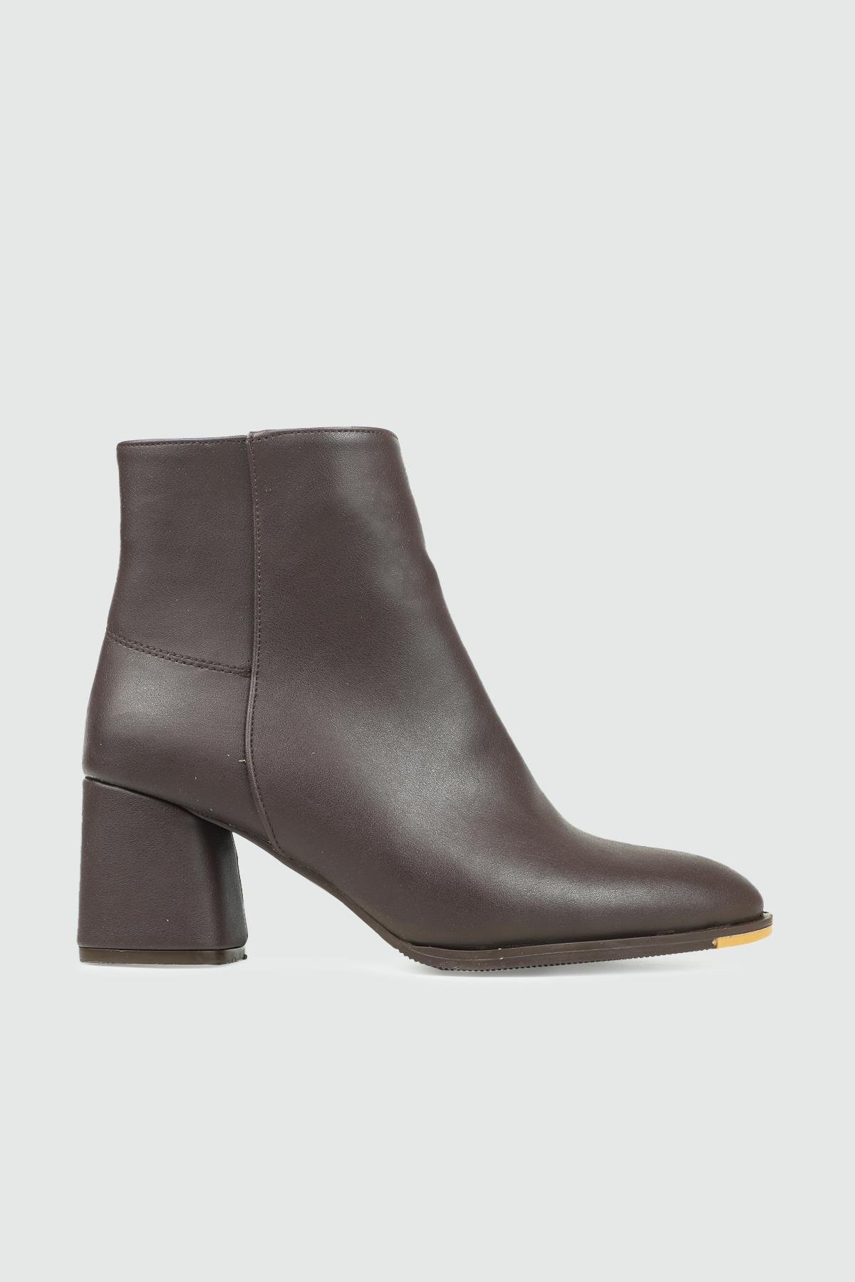 Sivri Burun Renk Detaylı Günlük Kahve Fermuarlı Günlük Kadın Bot RSL-2406 Kadın Klasik Topuklu Bot MyBella My Bella RSL-2406 KADIN 25K