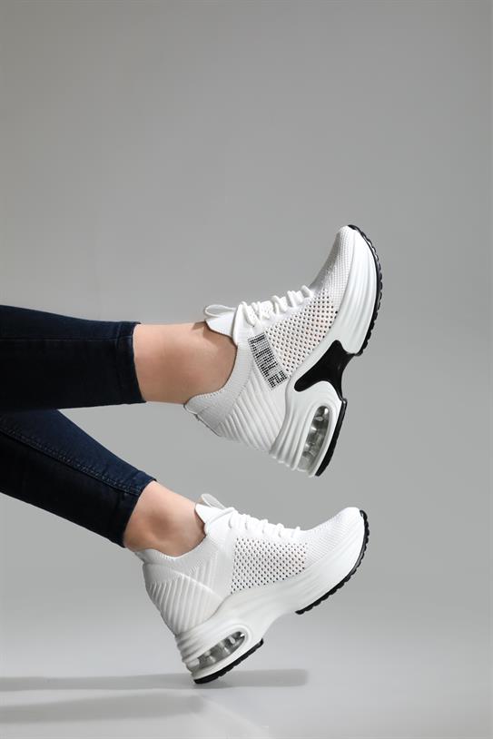 Air Taban Rahat Nefes Alır Beyaz Kadın Spor Ayakkabı 300-1 Kadın Koşu / Yürüyüş Guja GUJA 300-1 ZEN SPOR AYAK