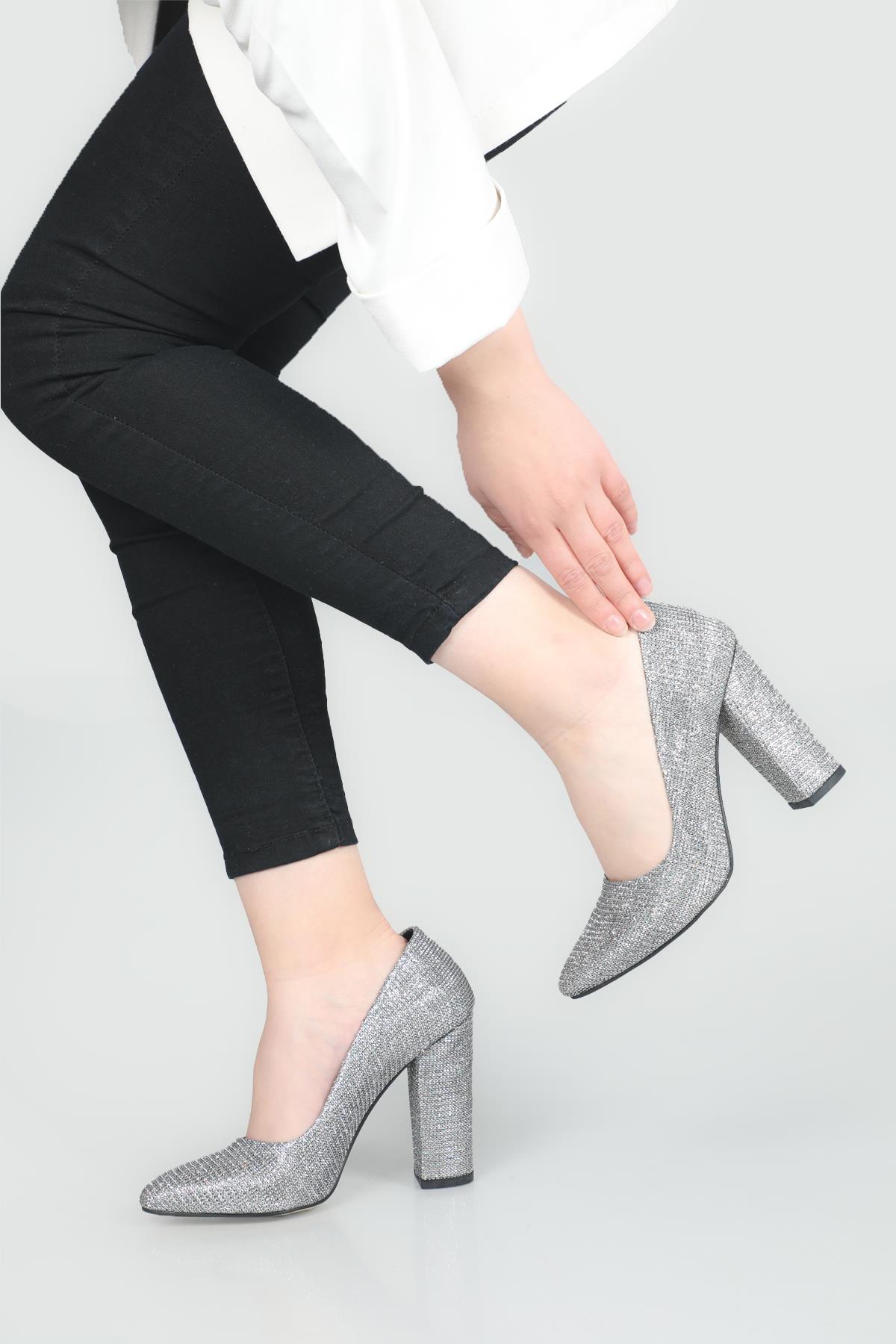 11 Cm Kalın Topuklu Gümüş Simli Kadın Ayakkabı Pare 09 Kadın Yüksek Topuklu Carla Bella CARLA BELLA SR-09 Kadın