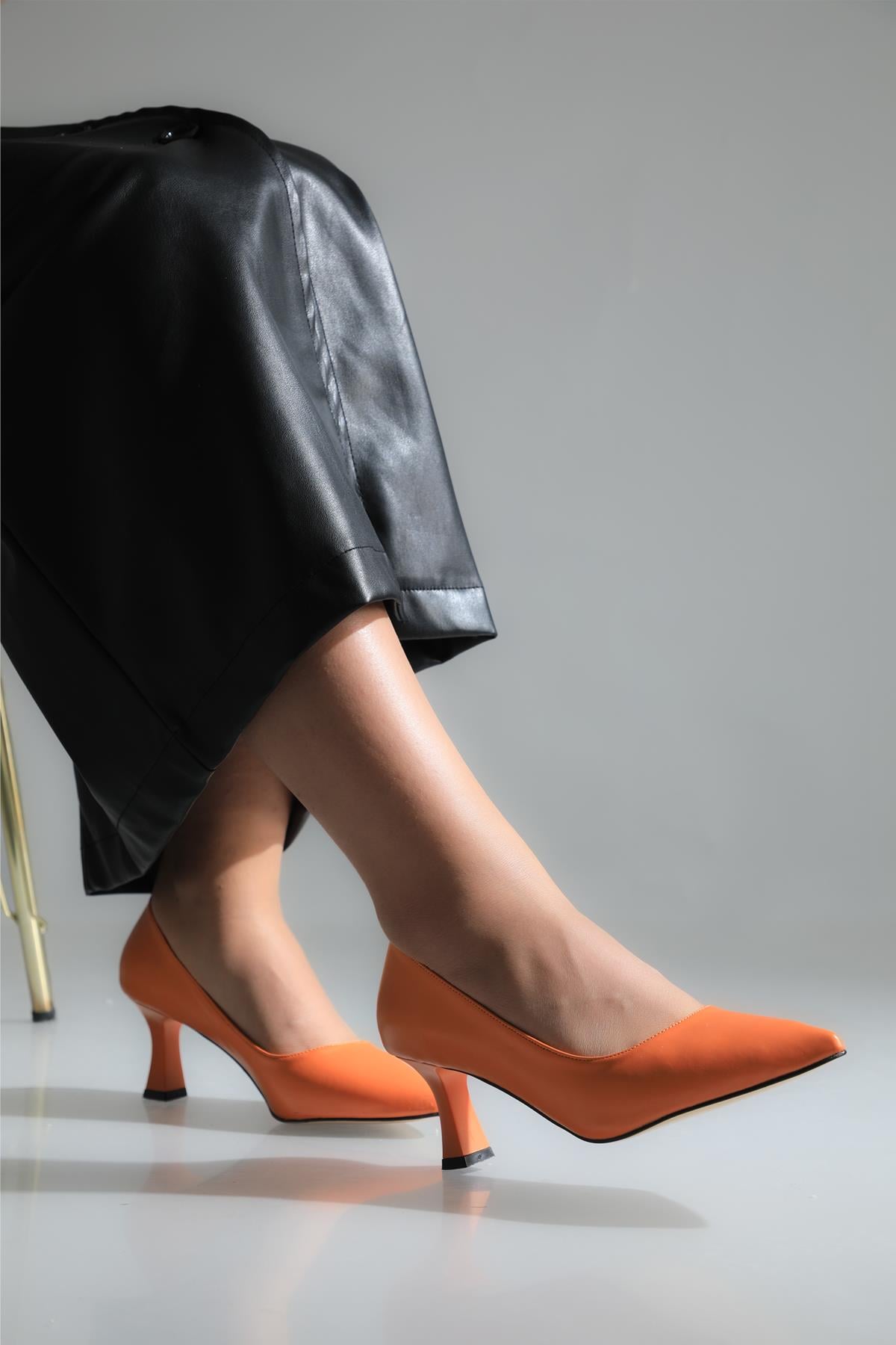 Alçak Topuk Kadeh Ökçeli Turuncu Kadın Ayakkabı ALYA Kadın Stiletto Carla Bella My Bella Alya 22K