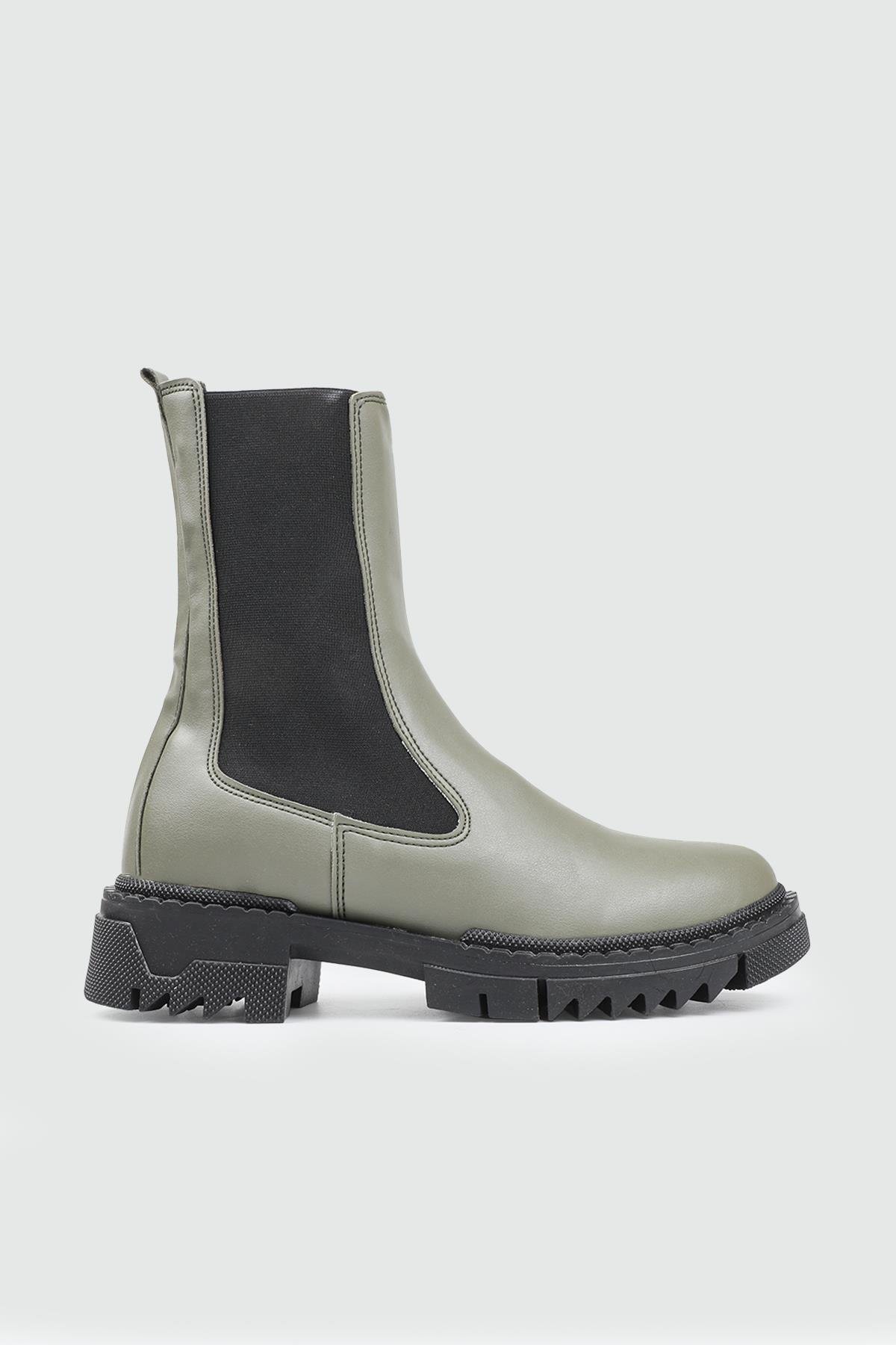 Alçak Topuklu Örgülü Püsküllü Fermuarlı Haki Siyah Kadın Bot laguna 372 Kadın 25K Kadın Günlük Conford Bot MyBella laguna 372 Kadın 25K