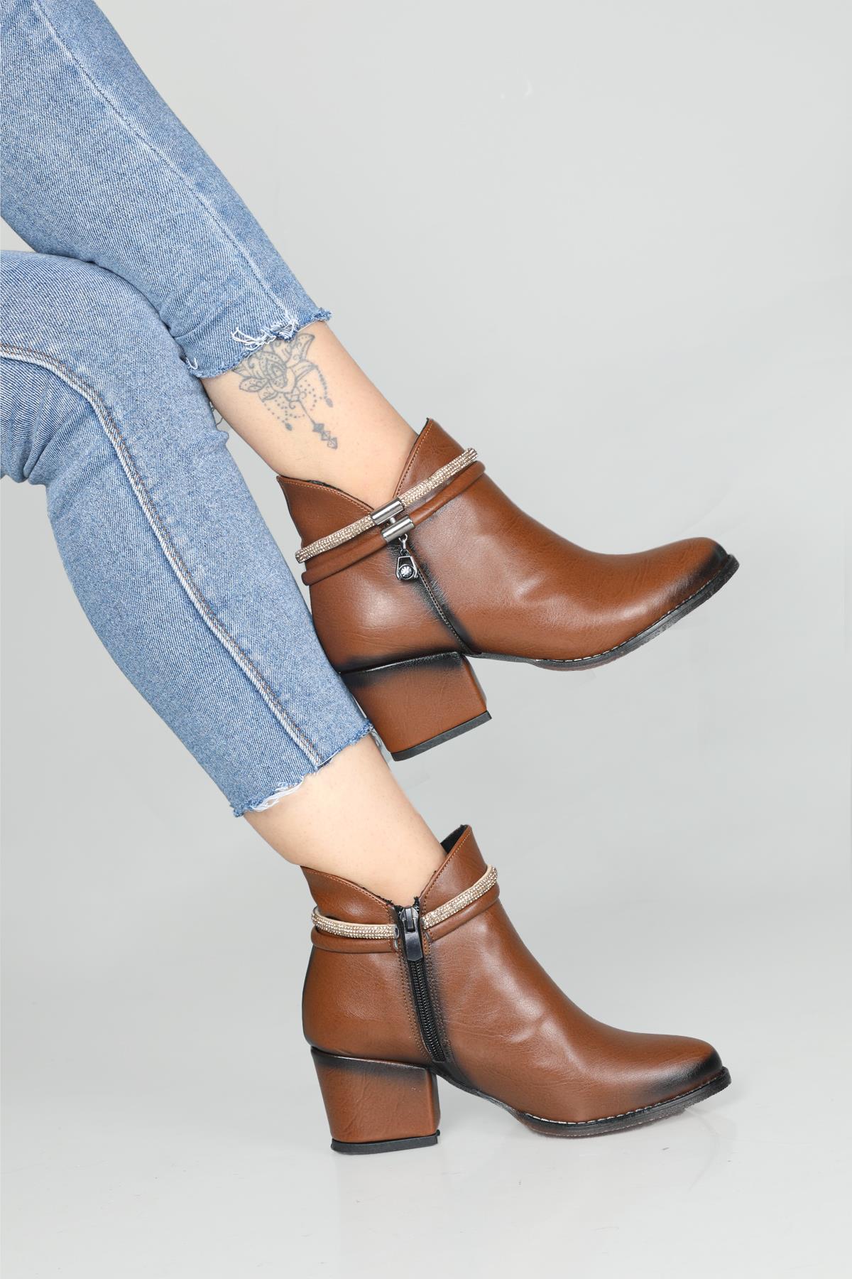 Alçak Topuklu Taşlı Rahat Taba Kadın Bot E-405 Kadın Günlük Conford Bot Carla Bella My Bella E-405 Taşlı 22K