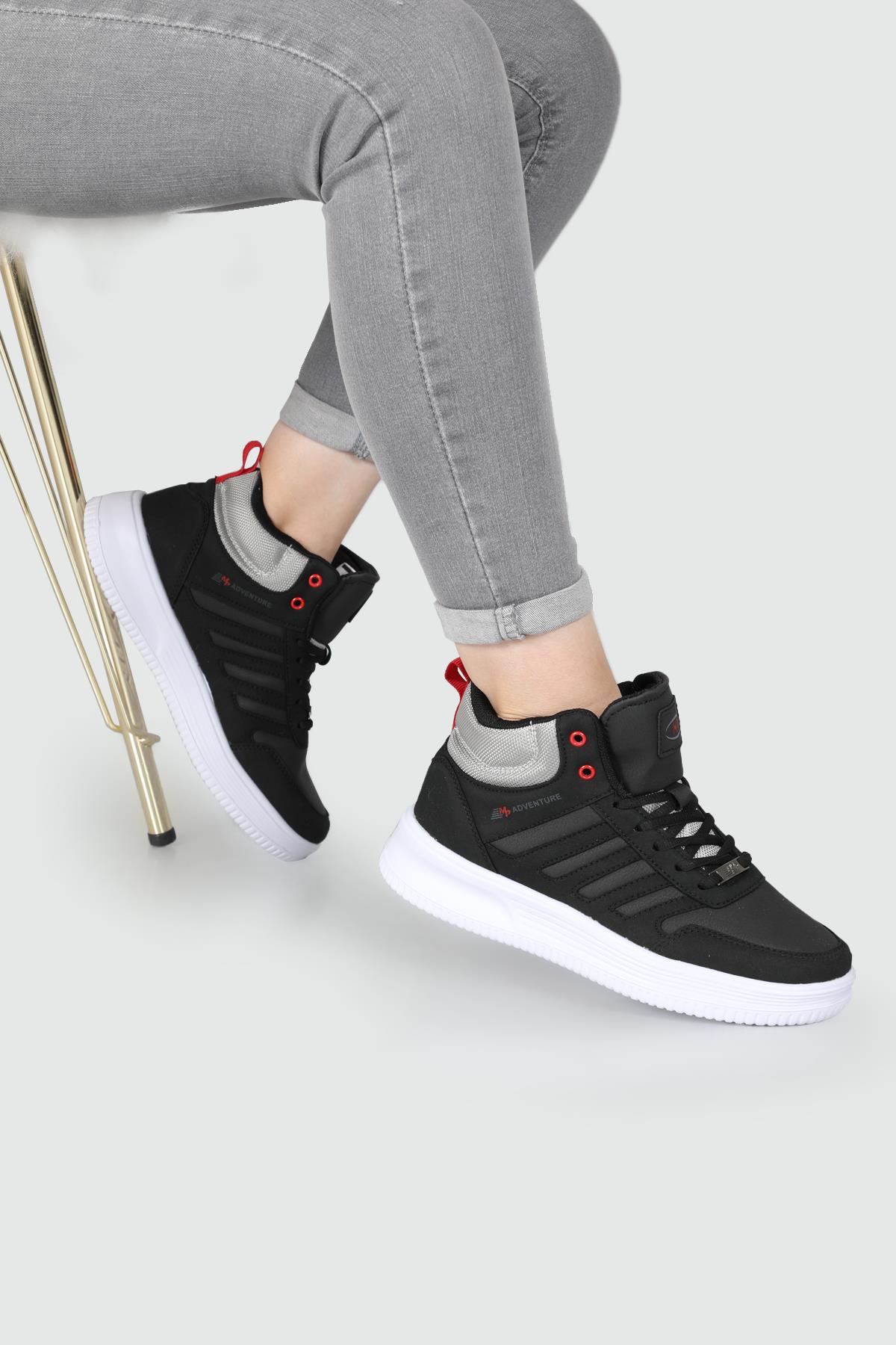 Bilekten Boğazlı Basket Siyah Beyaz Unisex Spor Ayakkabı 222-2689 Unisex Günlük Spor Ayakkabı M.P M.P 222-2689 UNİSEX SPOR 22K