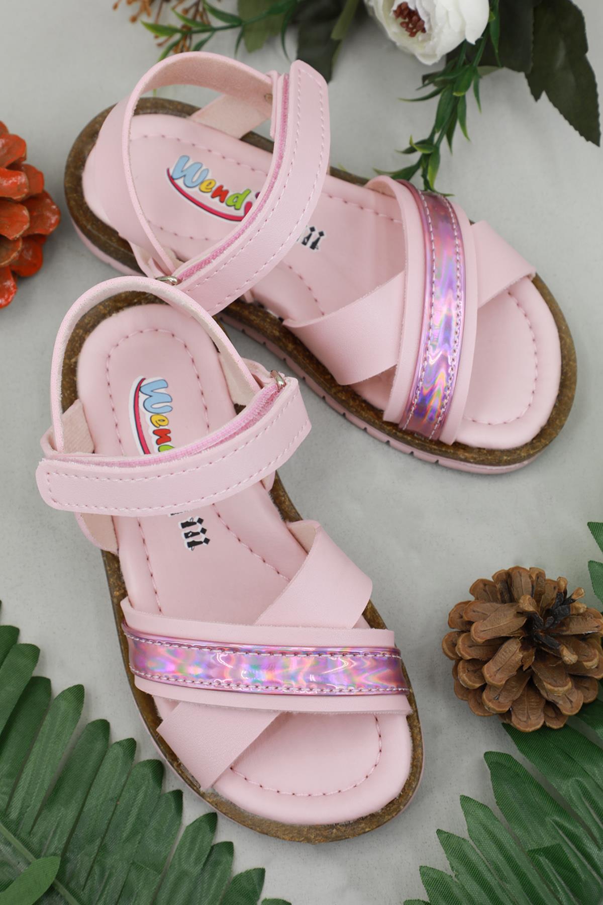 Çapraz Bantlı Cırtlı Pembe Çocuk Sandalet K-29 Çocuk Sandalet Wendy Wendy K-29 Çocuk Sandalet