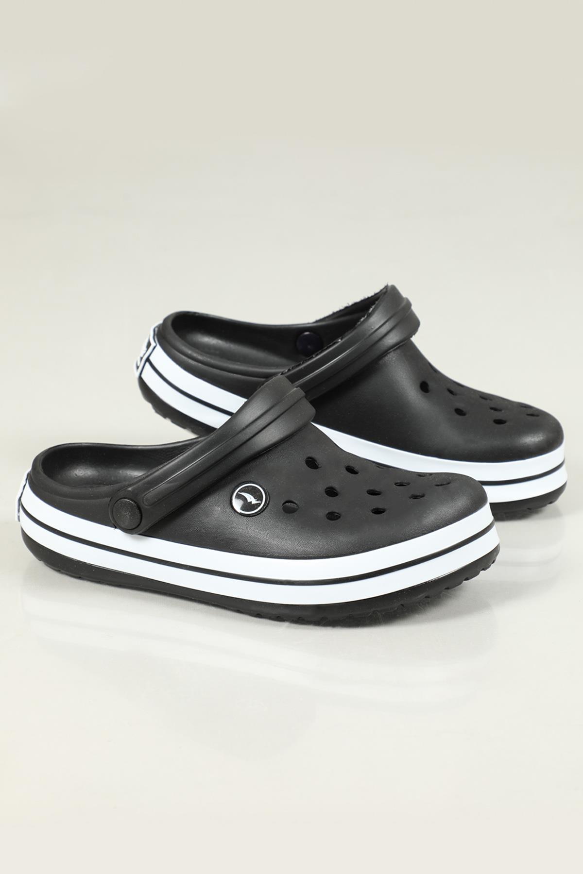 Cross Modeli Siyah Beyaz Siyah Unisex Terlik 0079 Unisex Terlik SONİMİX Sonimix Ceox 0079 Unisex Crocs