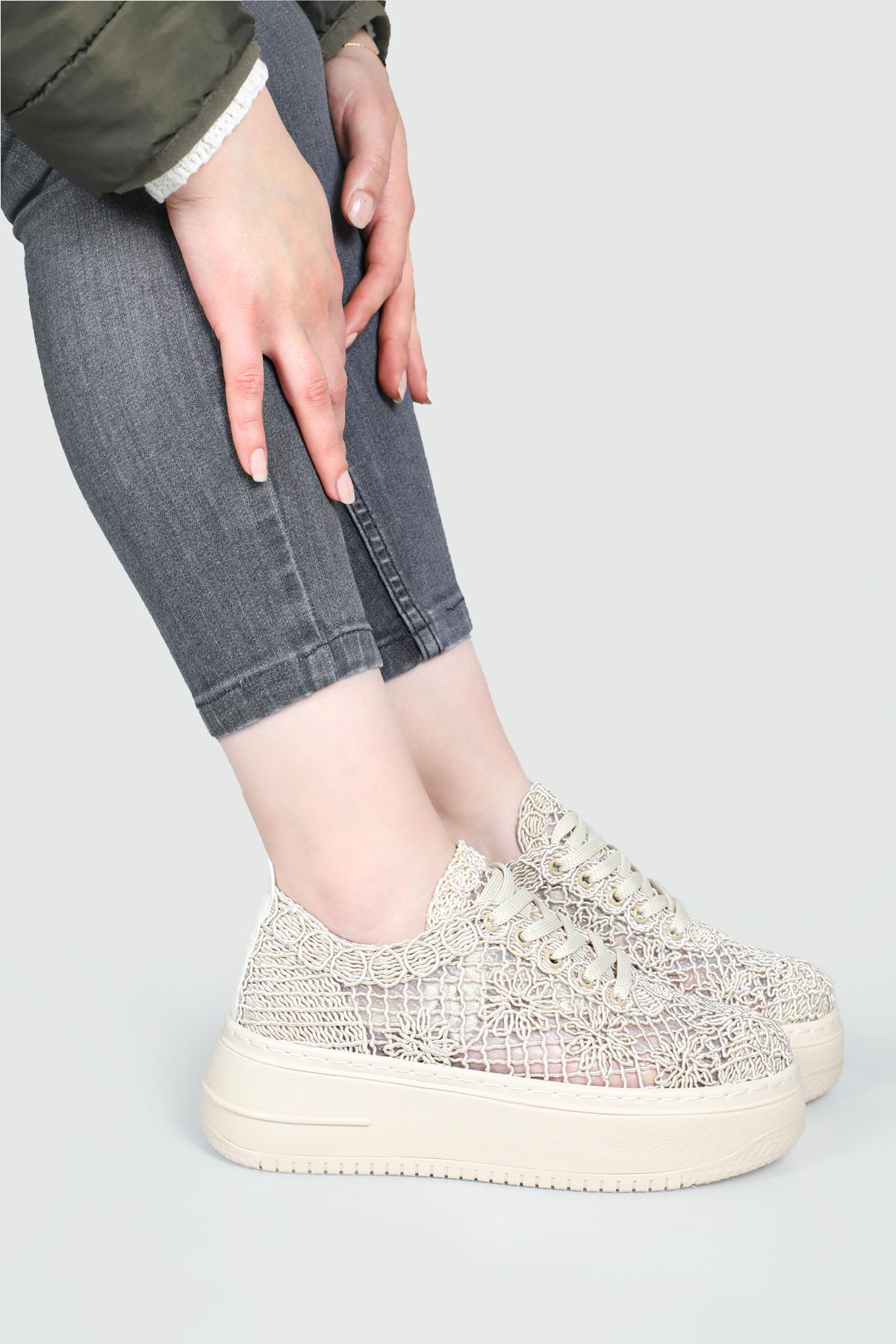 Dantelli Bağcıklı Kalın Taban Bej Kadın Spor Ayakkabı Ş-18 Kadın Sneaker Beınsteps Beinsteps Ş-18 22Y
