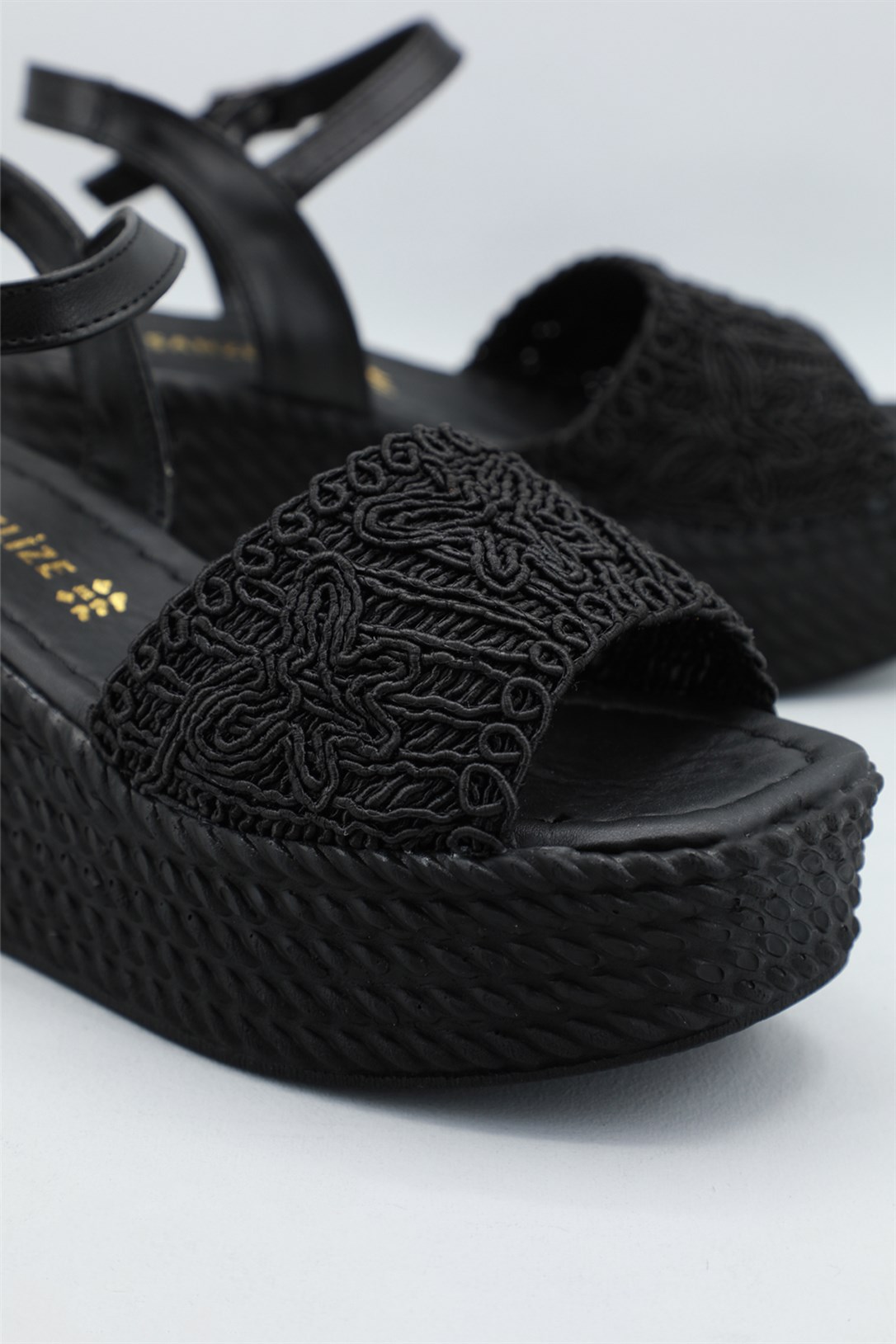 Beınsteps Hasır Örgülü Dolgu Topuk Siyah Kadın Sandalet Ş-101 | Ayakkabı  City