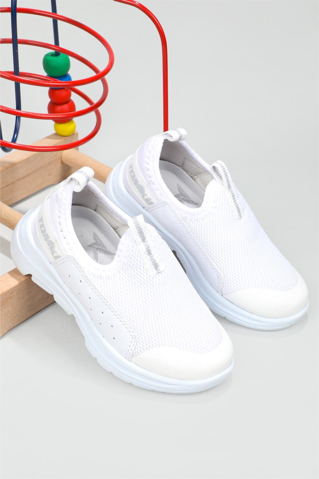 Günlük Havalı Rahat Beyaz Beyaz Çocuk Spor Ayakkabı TK-5059 Çocuk Günlük Spor Ayakkabı Tom Kids Tom Kids TK-5059 22y