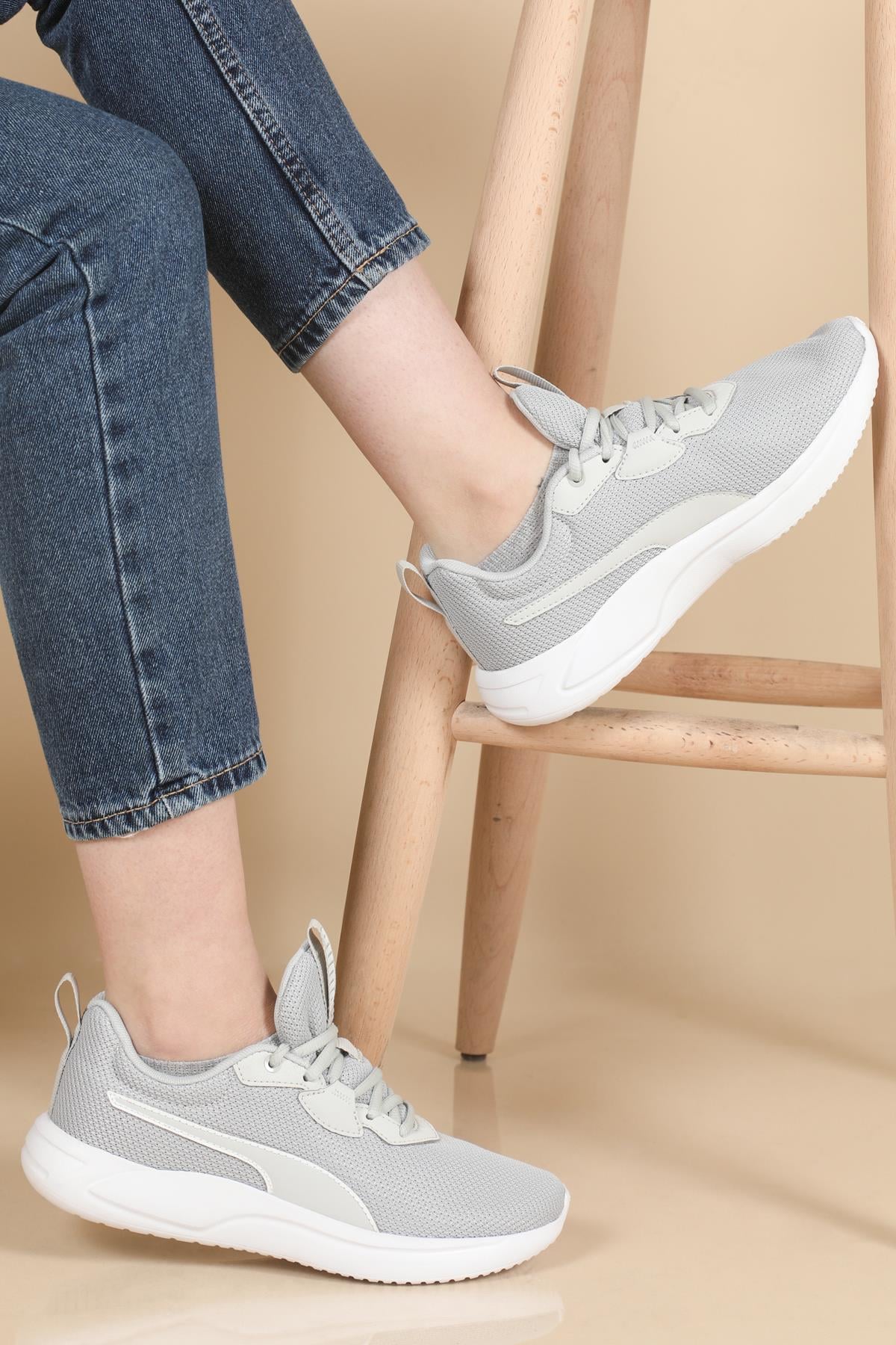 Günlük Koşu Yürüyüş Gri Byz Unisex Spor Ayakkabı 194799-01 Unisex Günlük Spor Ayakkabı Puma PUMA 194799-02 Resolve