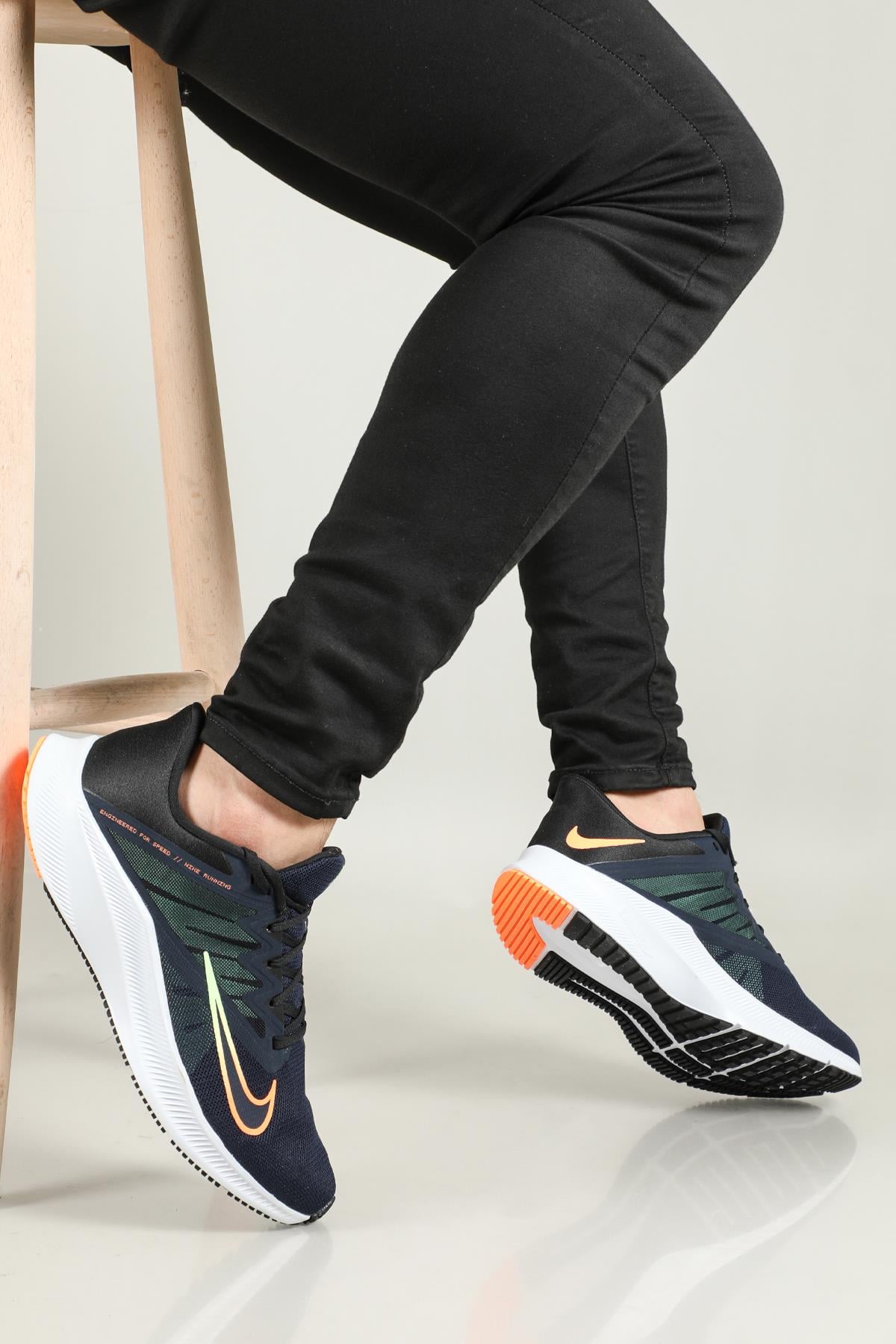 Günlük Koşu Yürüyüş Laci Beyaz Erkek Spor Ayakkabı CD0230-404 Erkek Koşu / yürüyüş Nike NİKE CD0230-404 QUEST MER SPOR