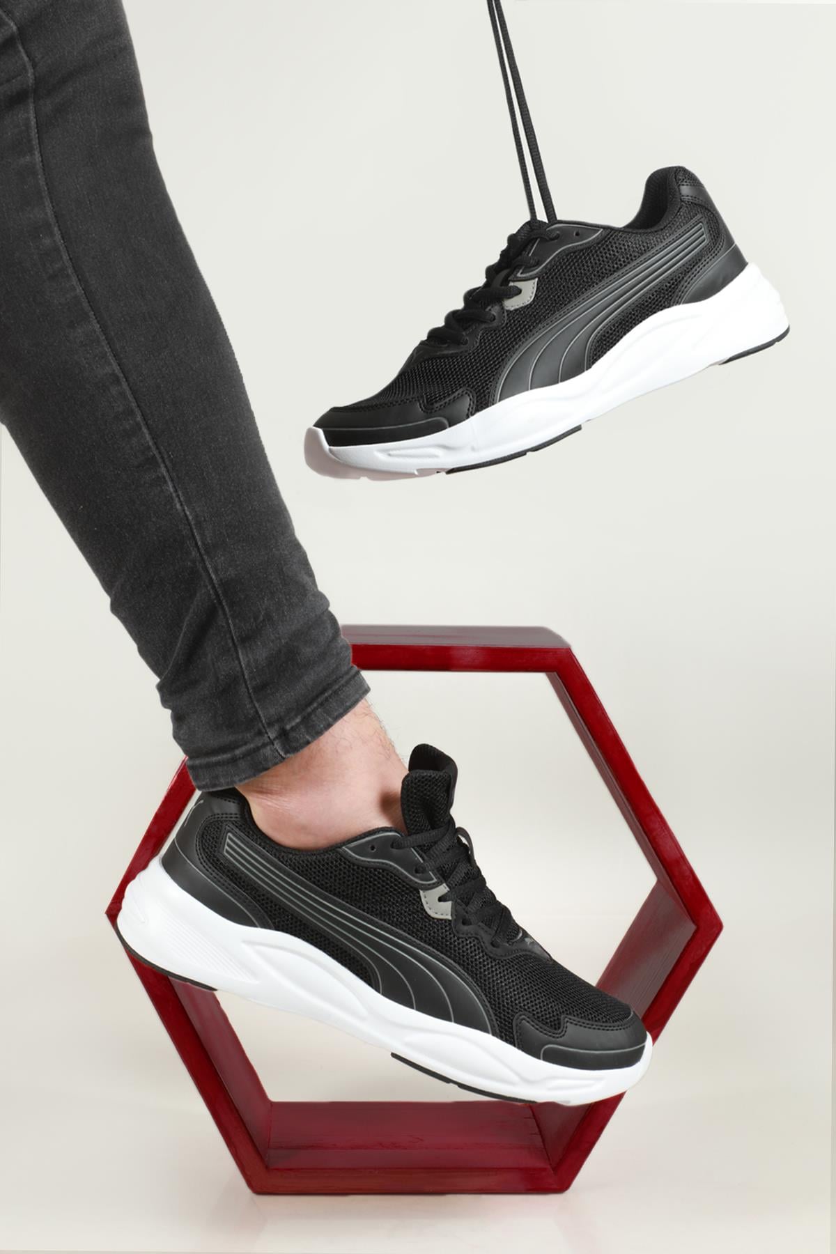 Günlük Koşu Yürüyüş Siyah Beyaz Erkek Spor Ayakkabı 382958-01 Erkek Günlük Spor Ayakkabı Puma PUMA 382958-01 RUNNER MER