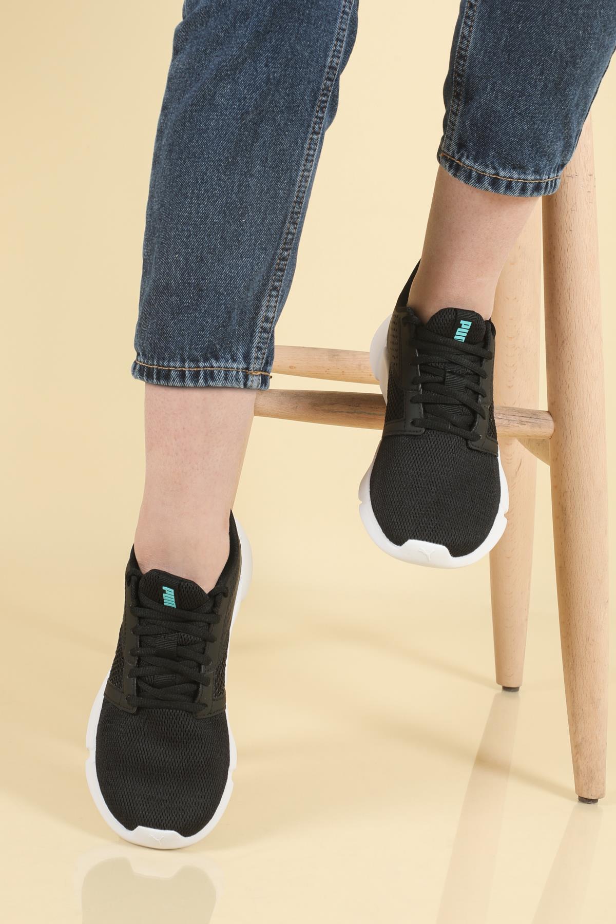 Günlük Koşu Yürüyüş Siyah Beyaz Unisex Spor Ayakkabı 192805-17 Unisex Günlük Spor Ayakkabı Puma PUMA 192805-17 Interflex Uni
