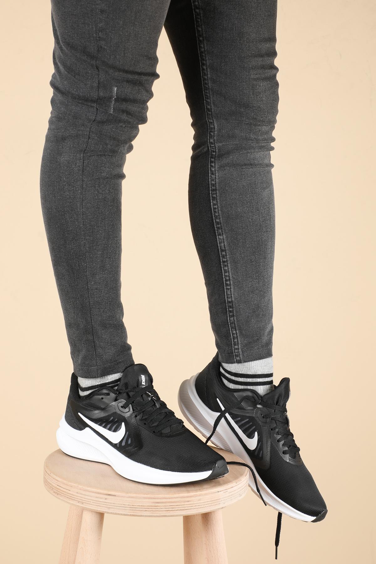 Günlük Koşu Yürüyüş Syh Beyaz Erkek Spor Ayakkabı CI9981-004 Erkek Günlük Spor Ayakkabı Nike NIKE CI9981-004 MER