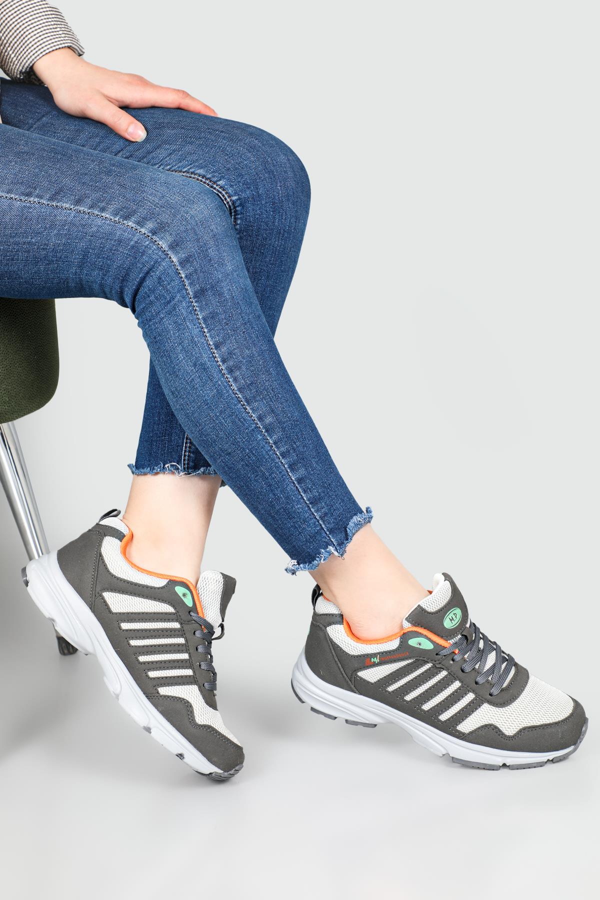 Günlük Nefes Alır Füme Gri Unisex Spor Ayakkabı 221-6803 Unisex Günlük Spor Ayakkabı M.P M.P 221-6803 Unisex