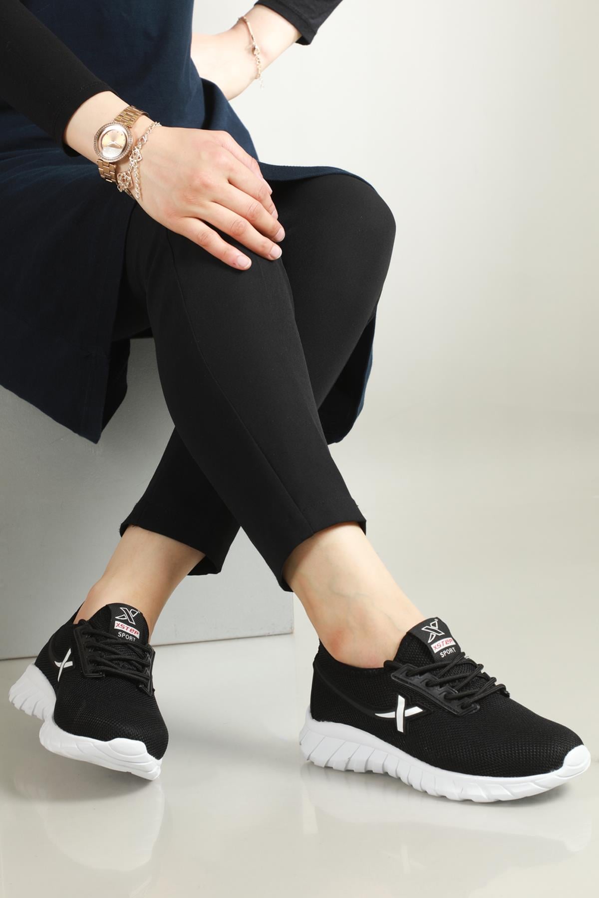 Günlük Nefes Alır Siyah Beyaz Unisex Spor Ayakkabı X4 Unisex Günlük Spor Ayakkabı XSTEP XSTEP X4 UNİSEX SPOR