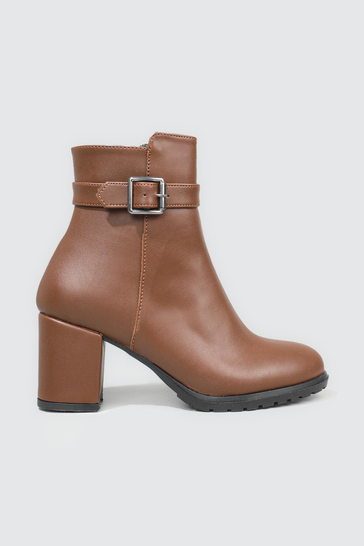 Günlük Rahat Fermuarlı Taba Kadın Bot İ-420 Kadın Günlük Conford Bot Carla Bella Carla Bella İ-420 Kadın Bot