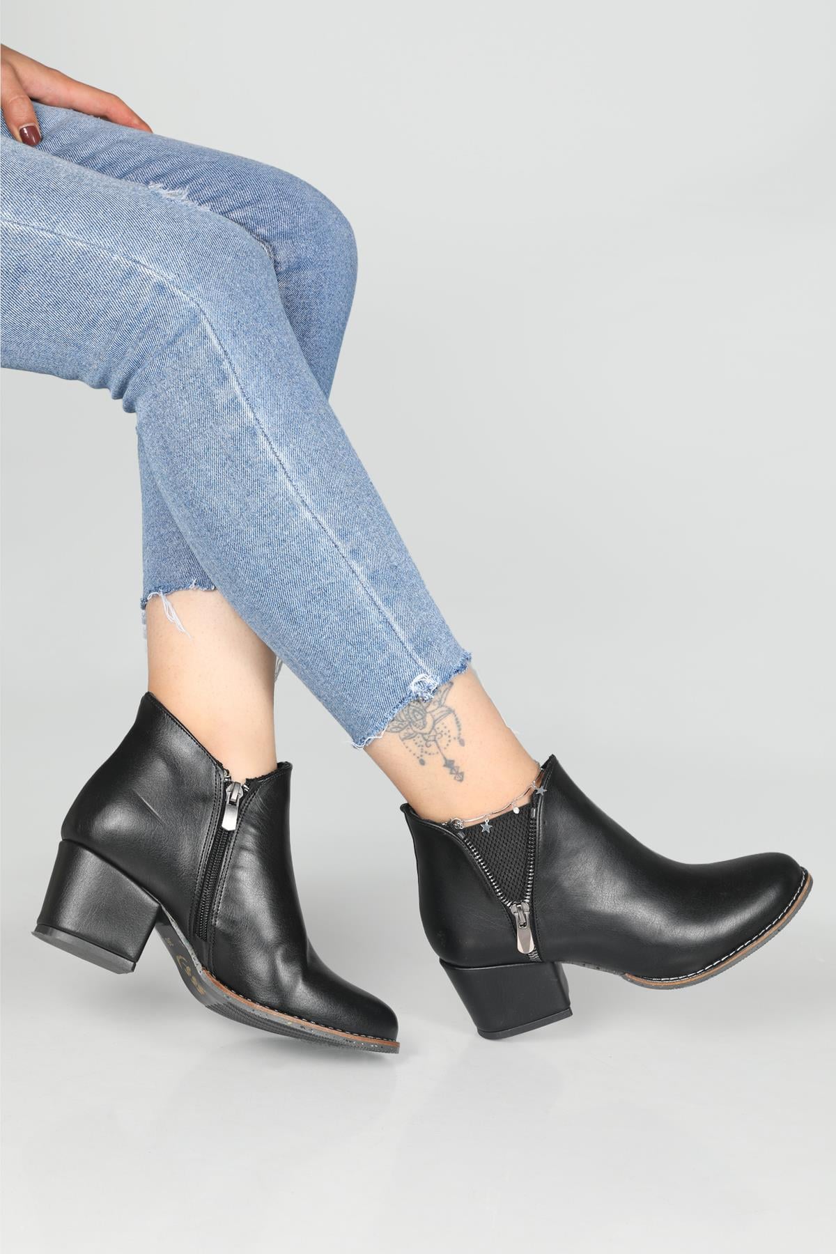 Günlük V Fermuar Siyah Kadın Bot E-404 Kadın Günlük Conford Bot Carla Bella My Bella E-404 V Fermuarlı 22K