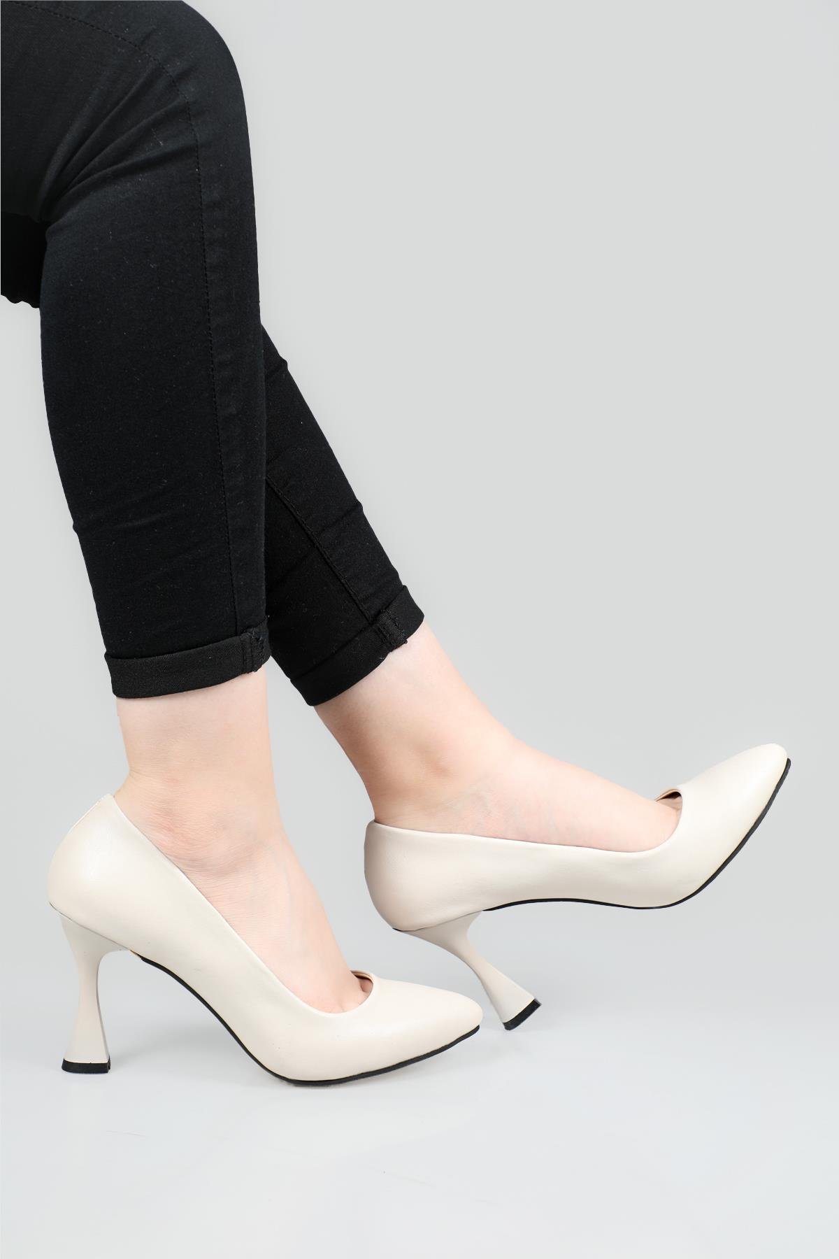 Kadeh Topuklu Sivri Burun Ten Kadın Ayakkabı N-2800 Kadın Yüksek Topuklu Carla Bella CARLA BELLA N-2800 Stiletto