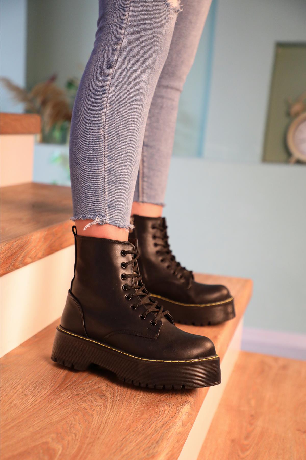 Kaymaz Taban Postal Sıyah Kadın Bot Ş-33 Kadın Günlük Conford Bot Beınsteps ŞANZELİZE Ş-33 BOT