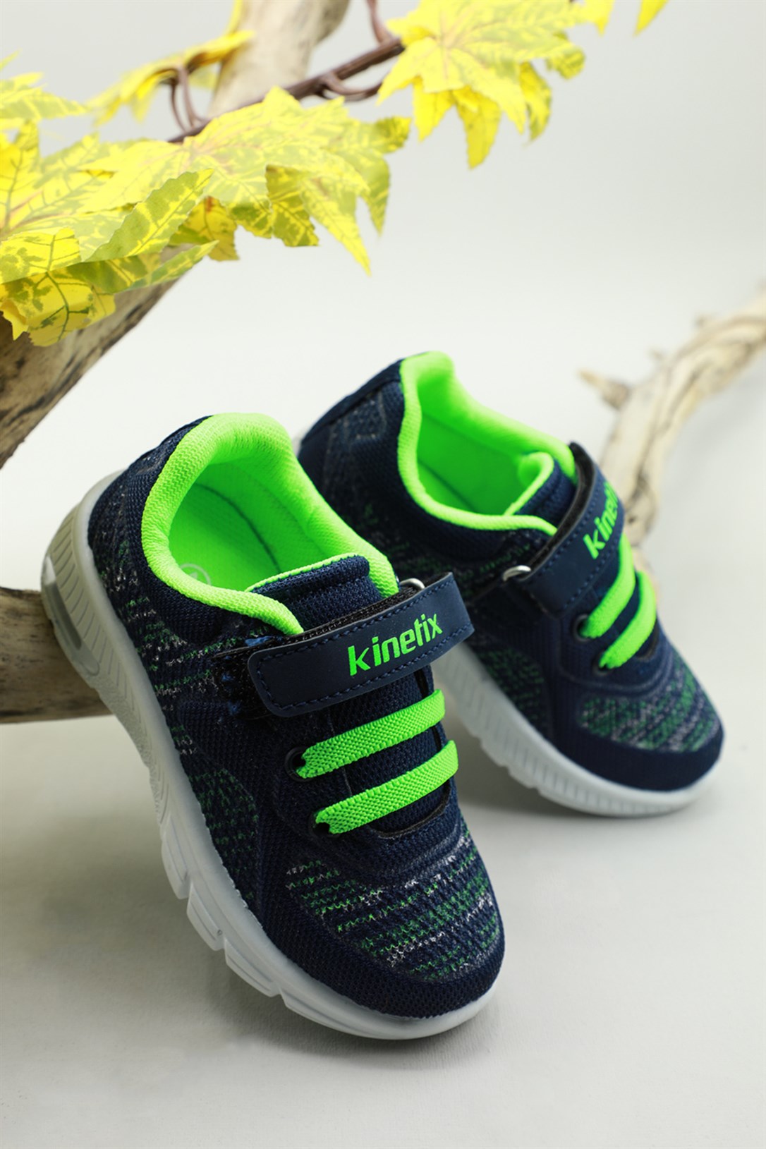Kinetix Günlük Rahat Laci Yeşil Çocuk Spor Ayakkabı CORPER