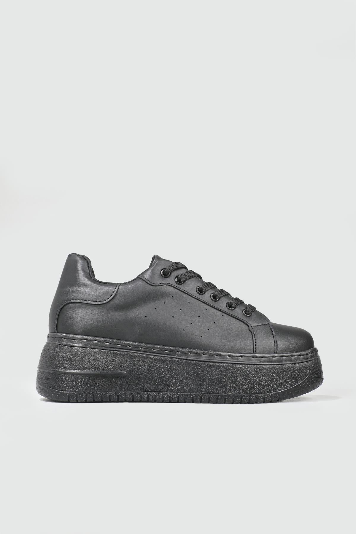 Nefes Alır Kalın Taban Bağcıklı Siyah Kadın Spor Ayakkabı Maya Kadın Sneaker Beınsteps Beinsteps Maya Ş-17 22Y