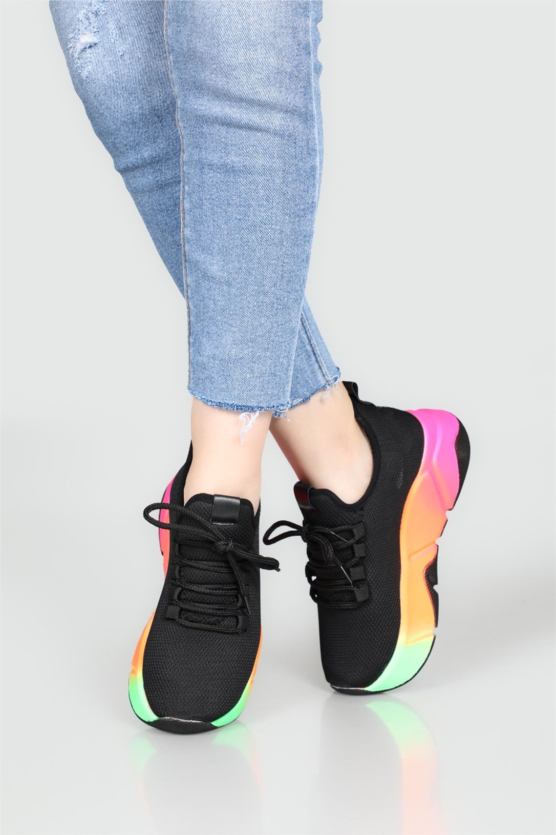 Nefes Alır Kalın Taban Bağcıklı Siyah Multi Kadın Spor Ayakkabı RSL-400 Kadın Sneaker Beınsteps Beinsteps RSL-400 22Y