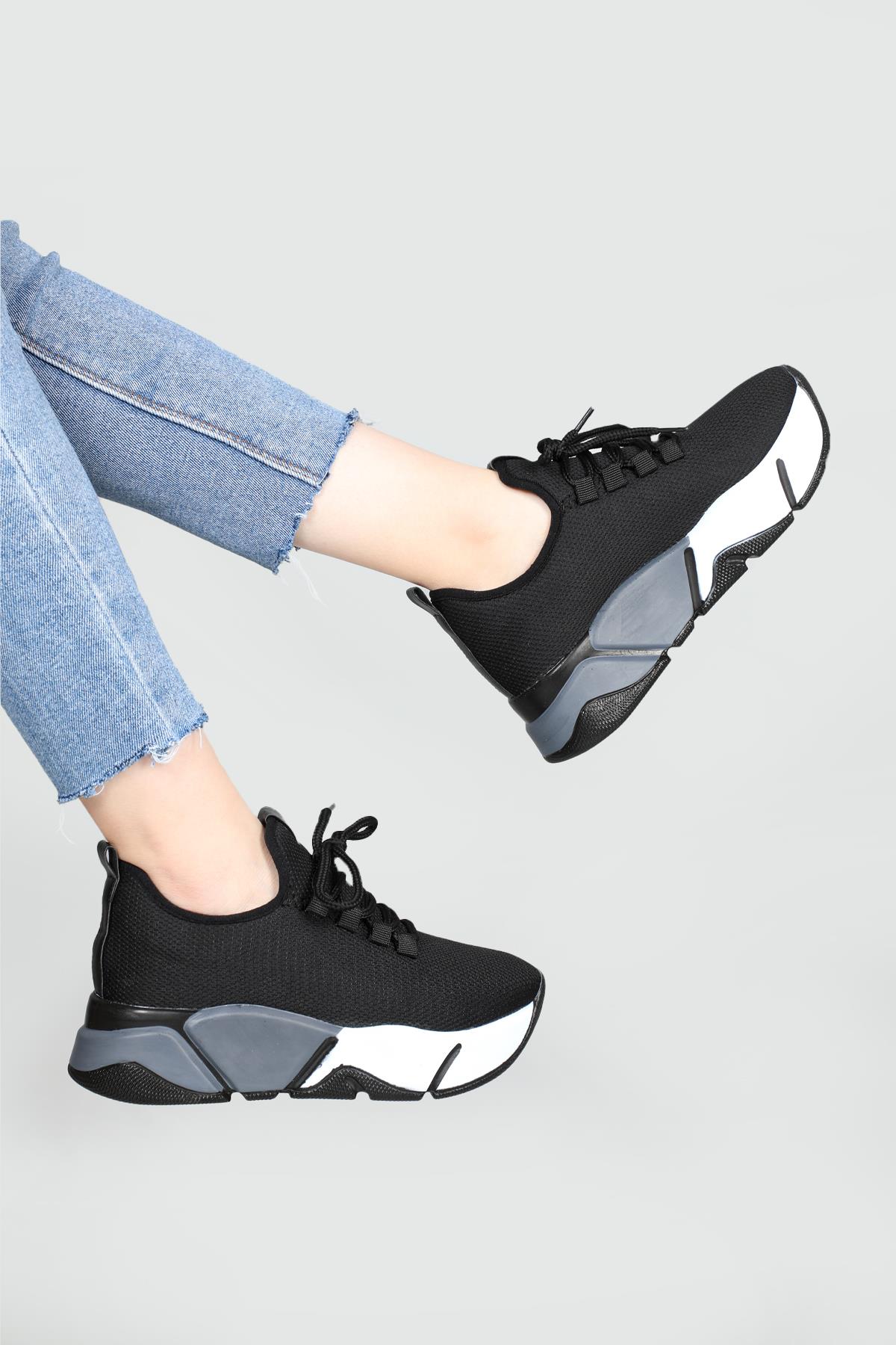 Nefes Alır Kalın Taban Bağcıklı Siyah Gri Kadın Spor Ayakkabı RSL-400 Kadın Sneaker Beınsteps Beinsteps RSL-400 22Y