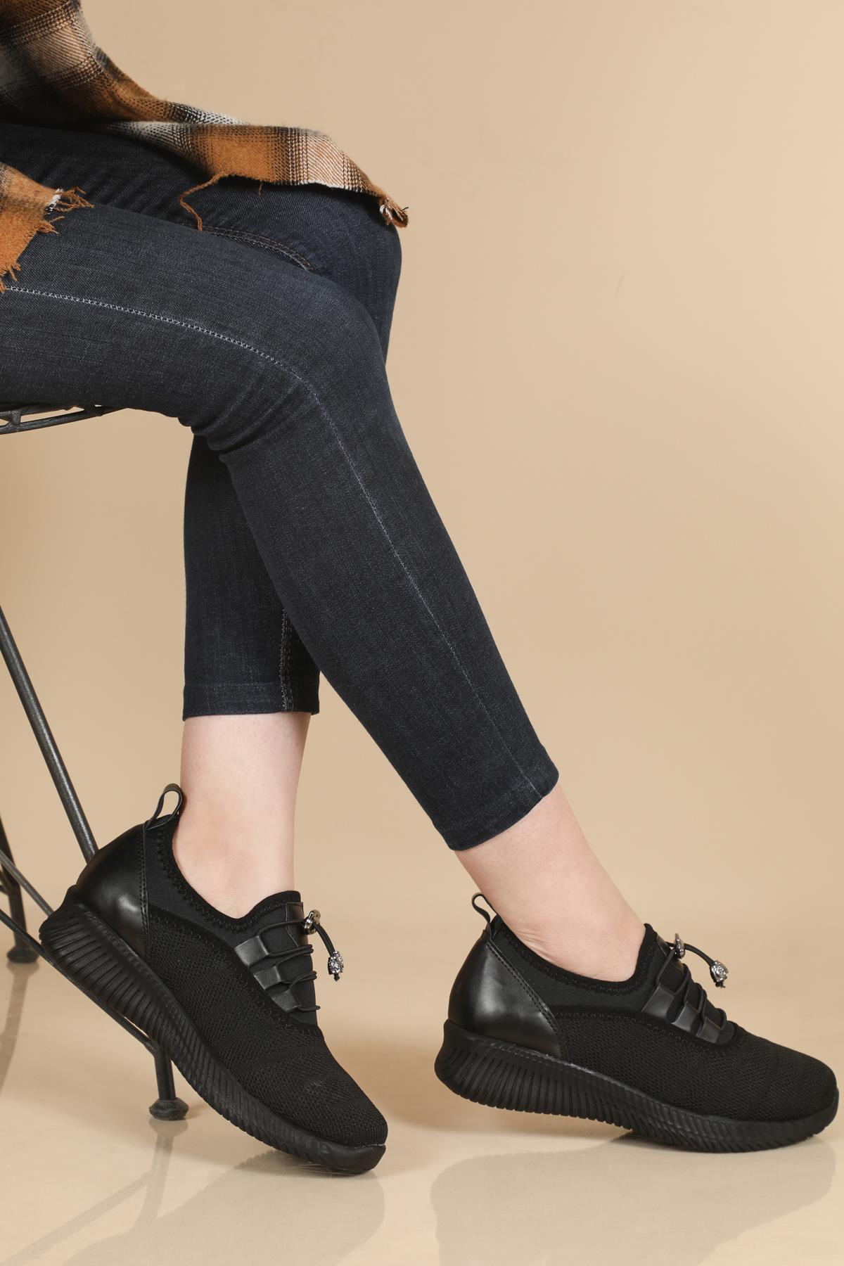Nefes Alır Ortopedik Siyah Kadın Ayakkabı Fanny Kadın Rahat / Confort Anatomik Beınsteps VARBA 802 Fanny Kadın Sneakers