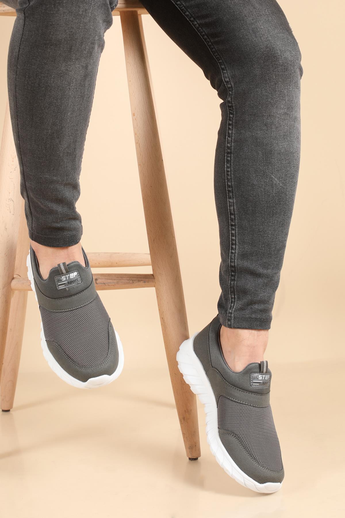 Nefes Alır Rahat Füme Byz Erkek Spor Ayakkabı 075 Erkek Günlük Spor Ayakkabı Step XSTEP 075 MER SPOR AYAK