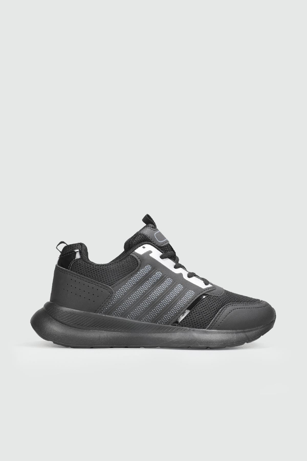 Nefes Alır Rahat Günlük Siyah Kadın Spor Ayakkabı 221-2508 Kadın Günlük Spor Ayakkabı M.P M.P 221-2508 ZEN CASUAL SPOR