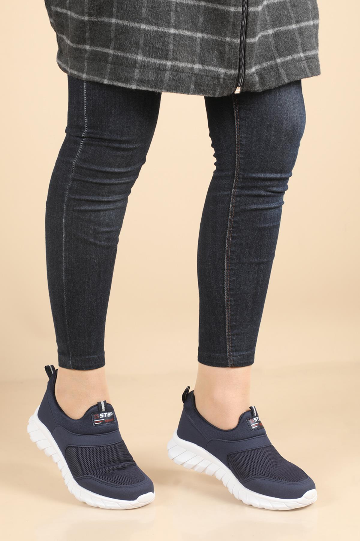 Nefes Alır Rahat Laci Beyaz Unisex Spor Ayakkabı 075 Unisex Günlük Spor Ayakkabı Step XSTEP 075 UNİSEX SPOR AYAK