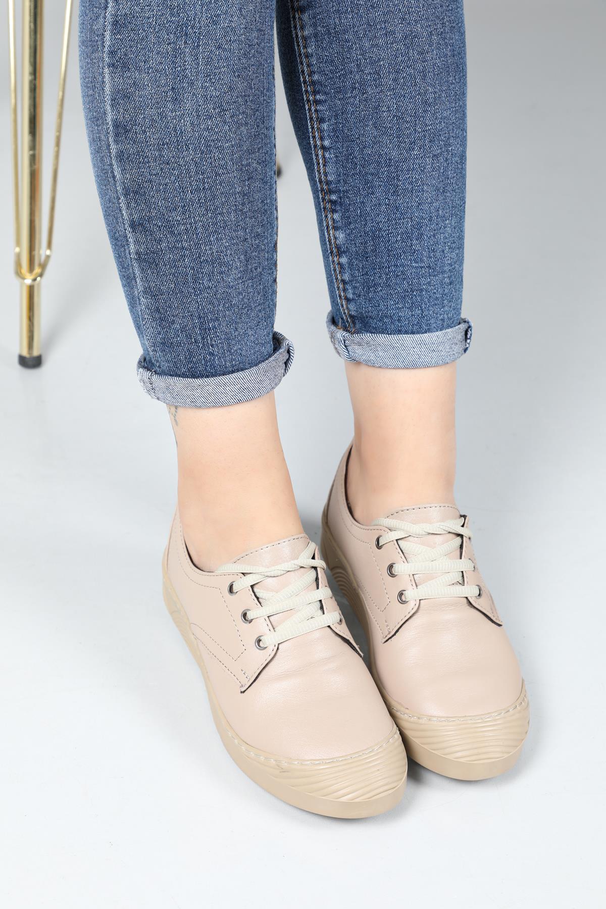 Ortapedik Taban Hakiki Deri Rahat Bağcıklı Bej Kadın Ayakkabı B-Y1034 Kadın Günlük Ayakkabı Carla Bella My Bella B-Y1034 Deri 22K