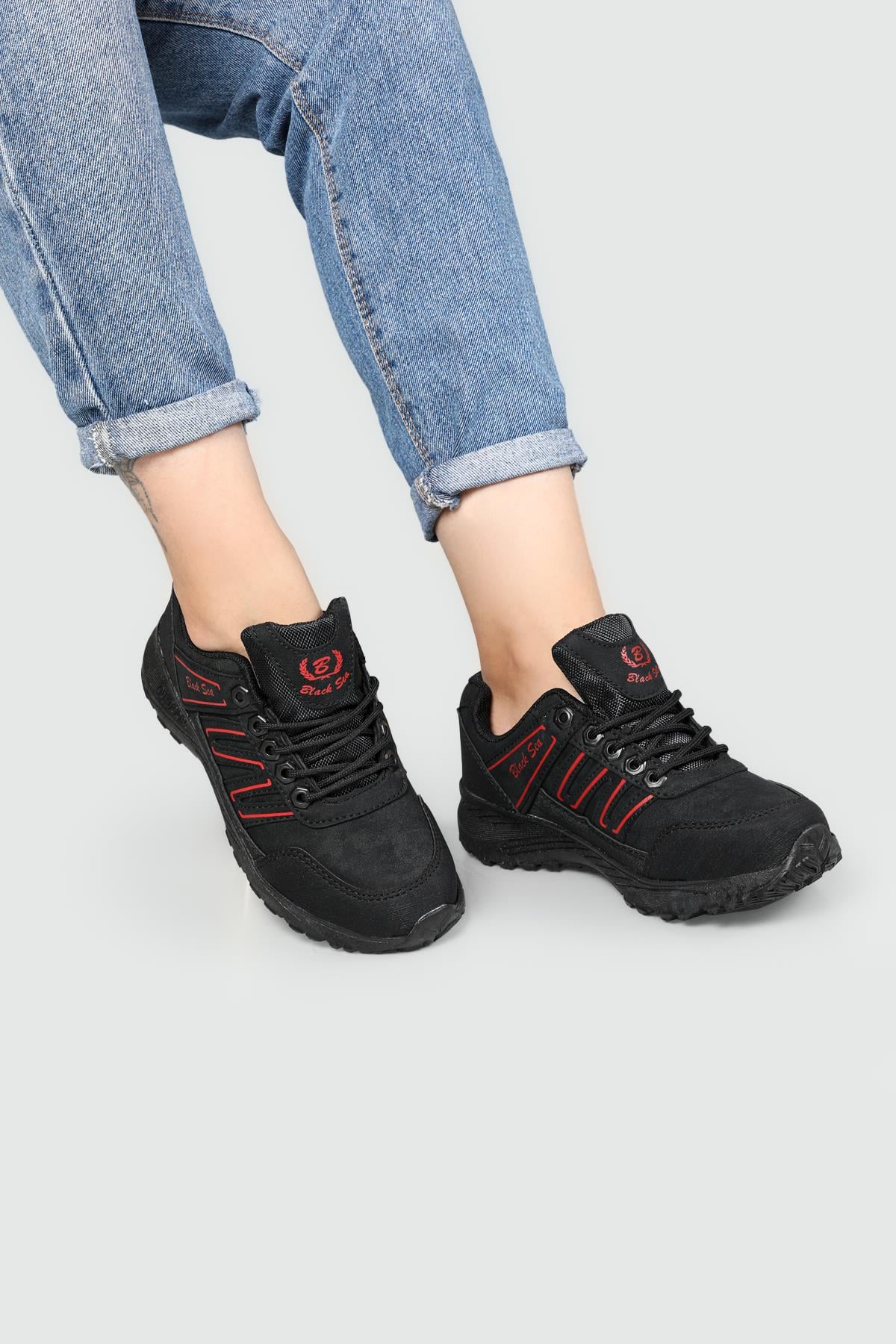 Rahat Comfort Siyah Kırmızı Unisex Spor Ayakkabı 577 Unisex Outdoor BLACK SEA BLACK SEA 577 UNİSEX TRAKING