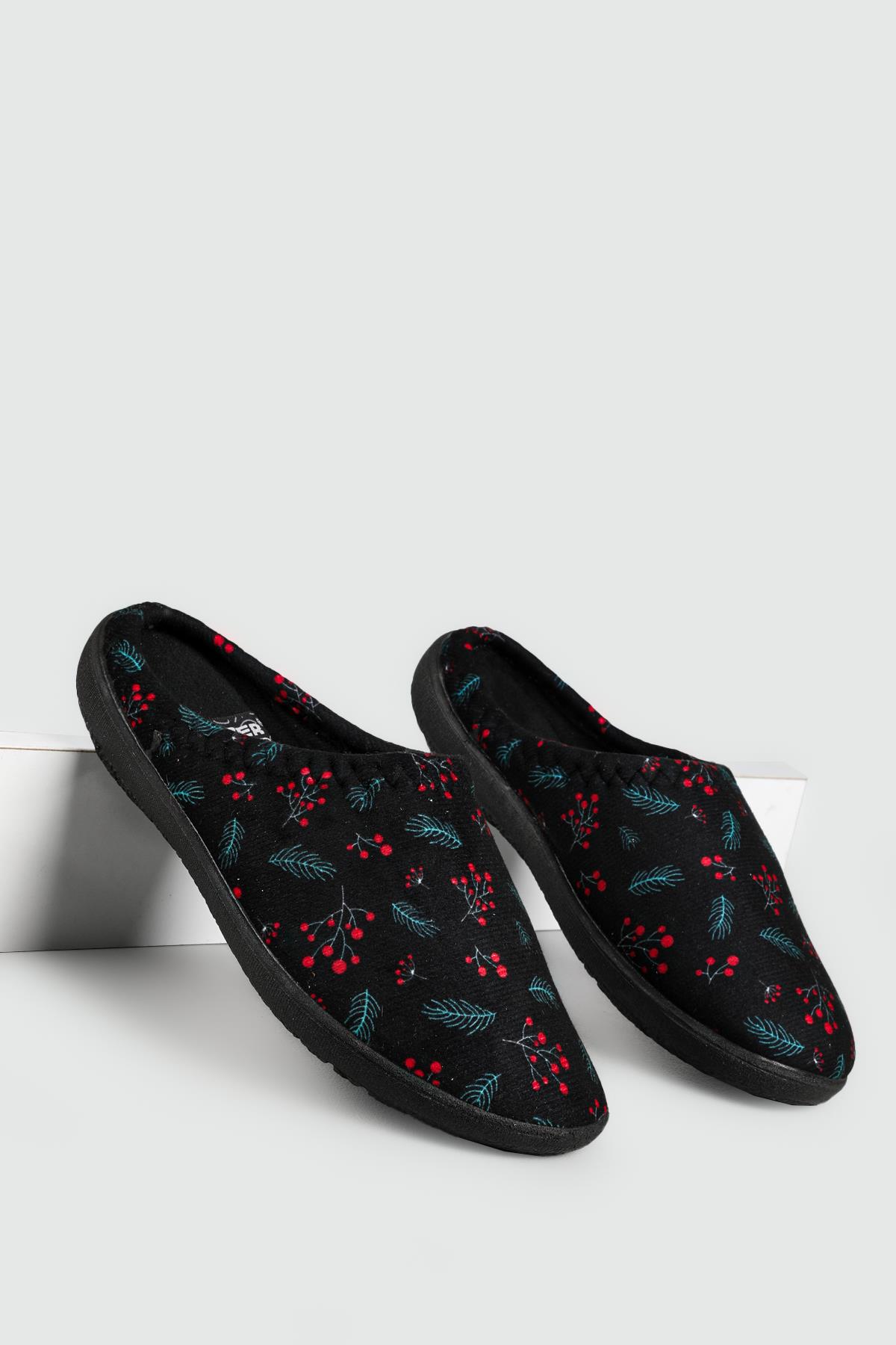 Rahat Kapalı Siyah Kadın Terlik 14370 Kadın Kışlık Ev Terliği Gezer GEZER 14370 ZEN GONDOL 22K