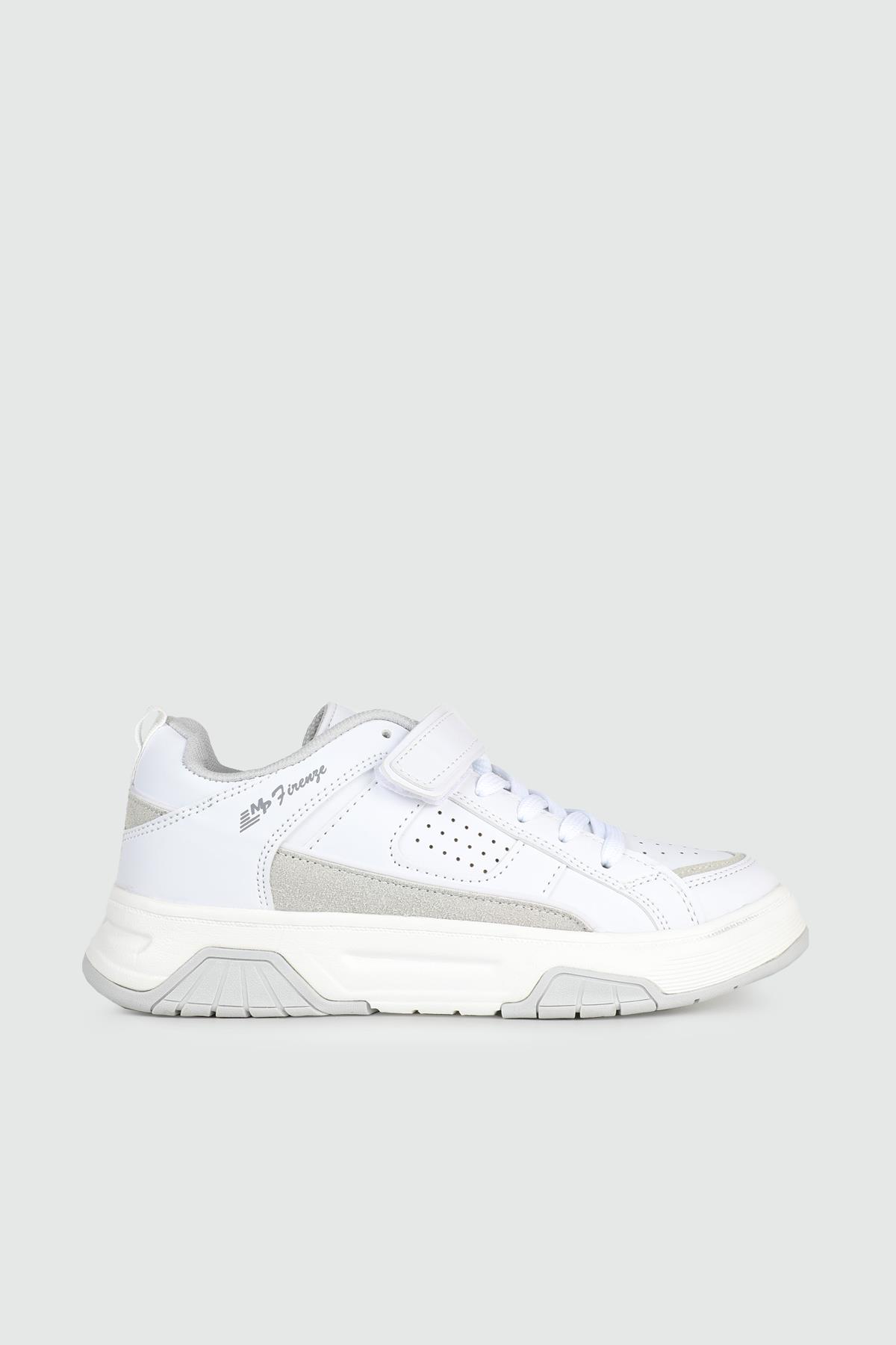 Rahat Nefes Alır Bağcıklı Beyaz Kadın Spor Ayakkabı 242-2083 Kadın Günlük Spor Ayakkabı M.P M.P 242-2083 ZEN SPORTS