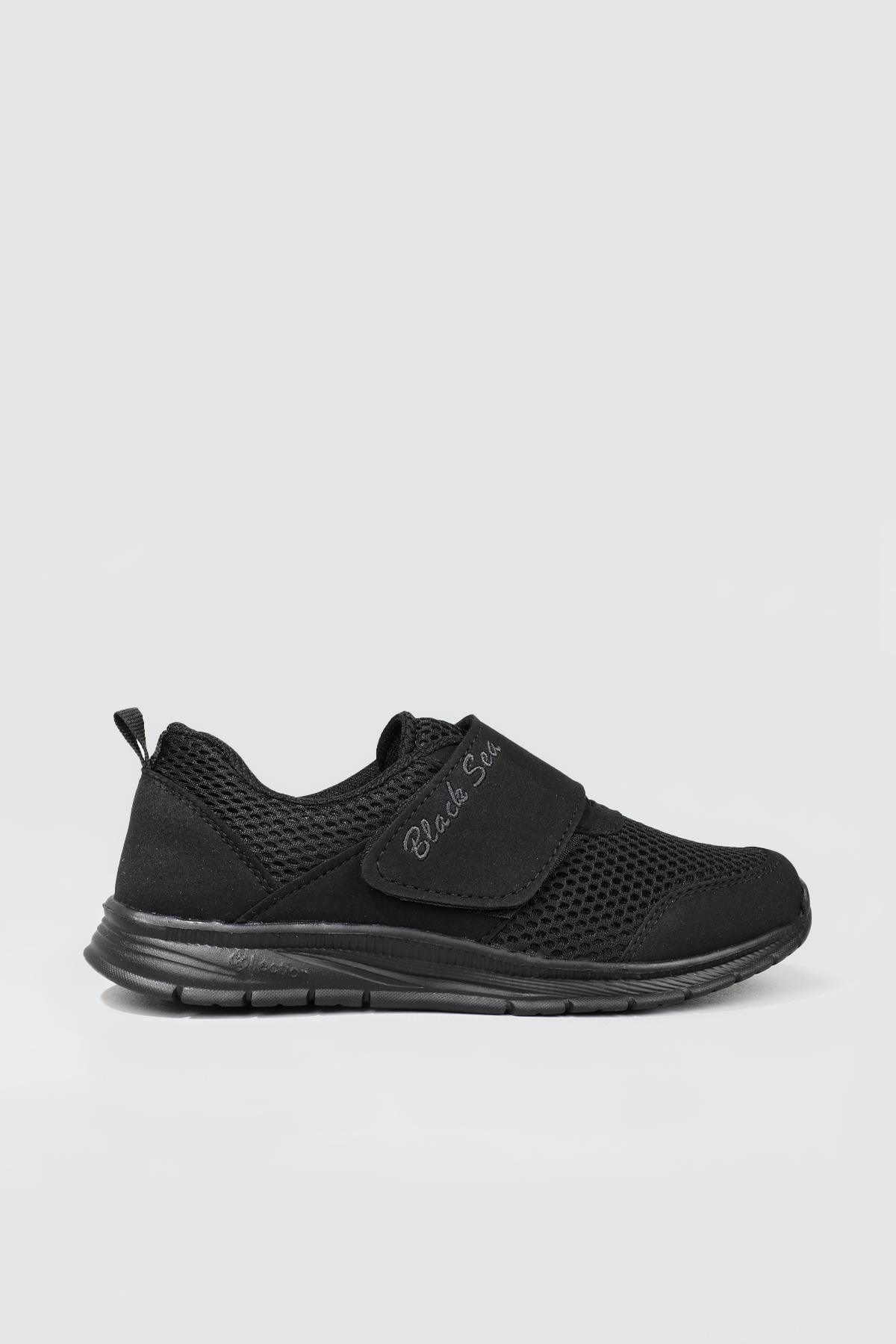 Rahat Nefes Alır Cırtlı Sneaker Siyah Kadın Spor Ayakkabı 581 Kadın Sneaker BLACK SEA BLACK SEA 581 ZEN ANORAK SPOR