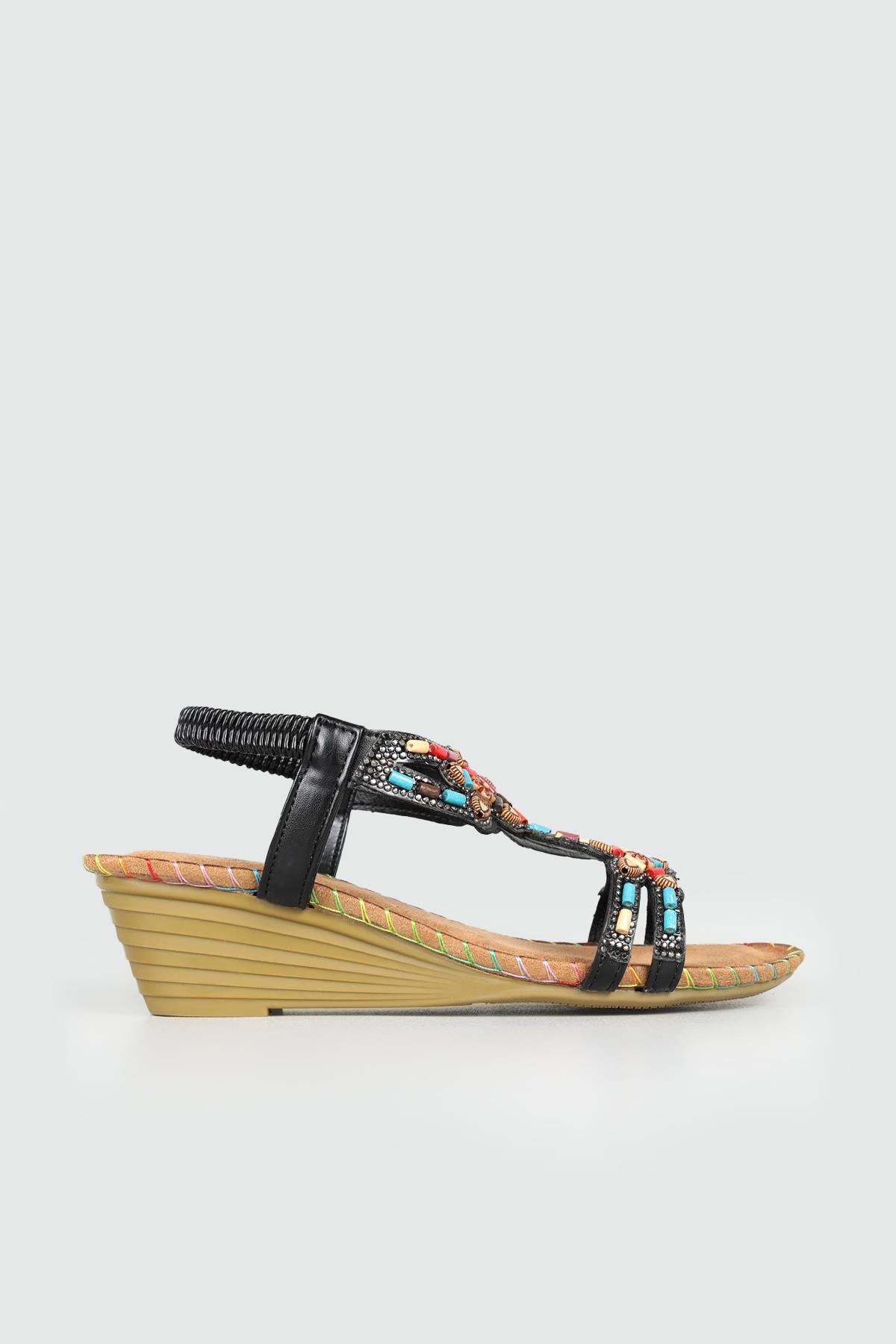 Rahat Taban Taşlı Lastikli Siyah Kadın Sandalet 151-8 Kadın Düz Sandalet Guja GUJA 151-8 ZEN SANDALET