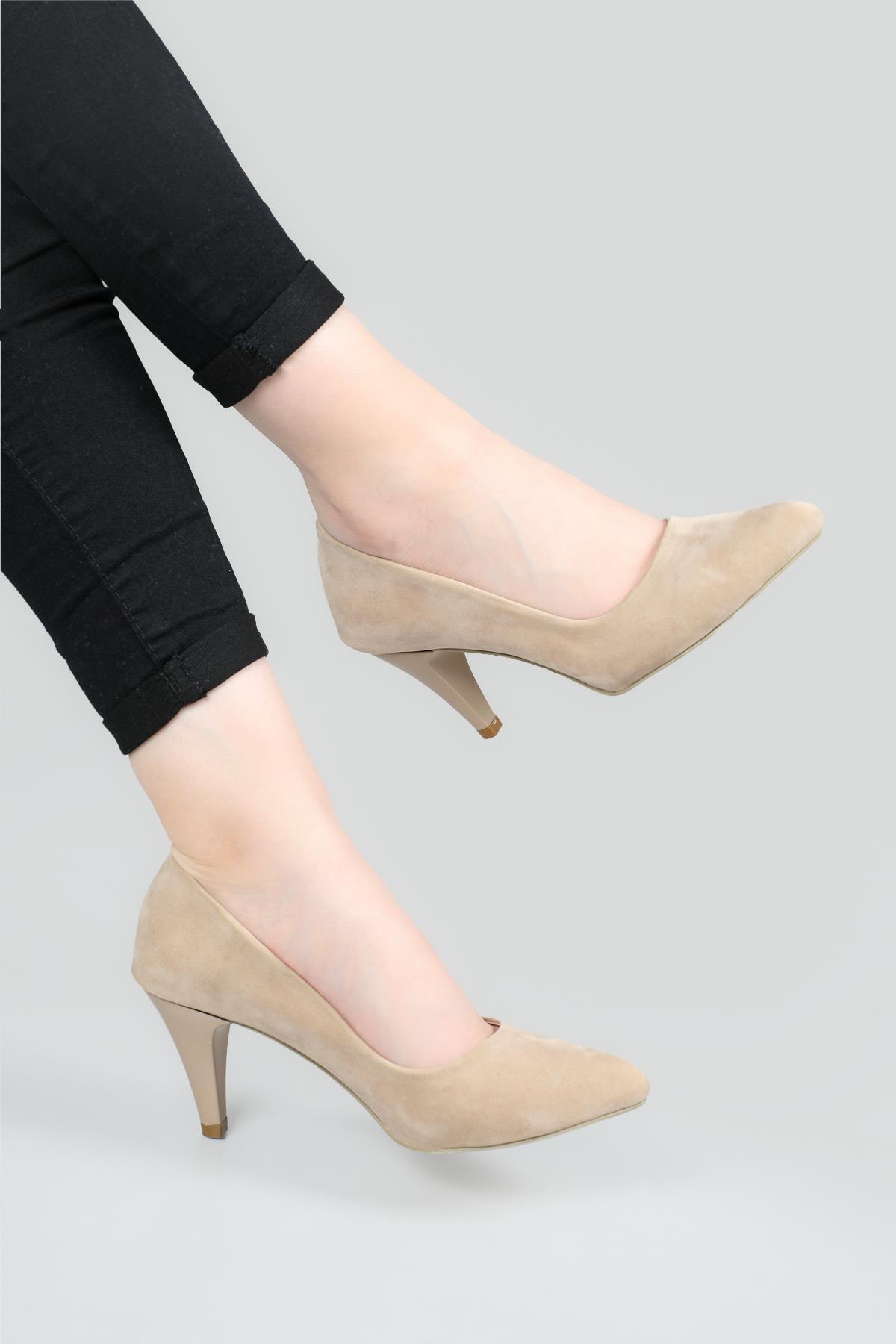 Sivri Burunlu 7 Cm İnce Topuklu Stiletto Ten Süet Kadın Ayakkabı Simay 07 Kadın Yüksek Topuklu Carla Bella CARLA BELLA SR-07-1 Stiletto