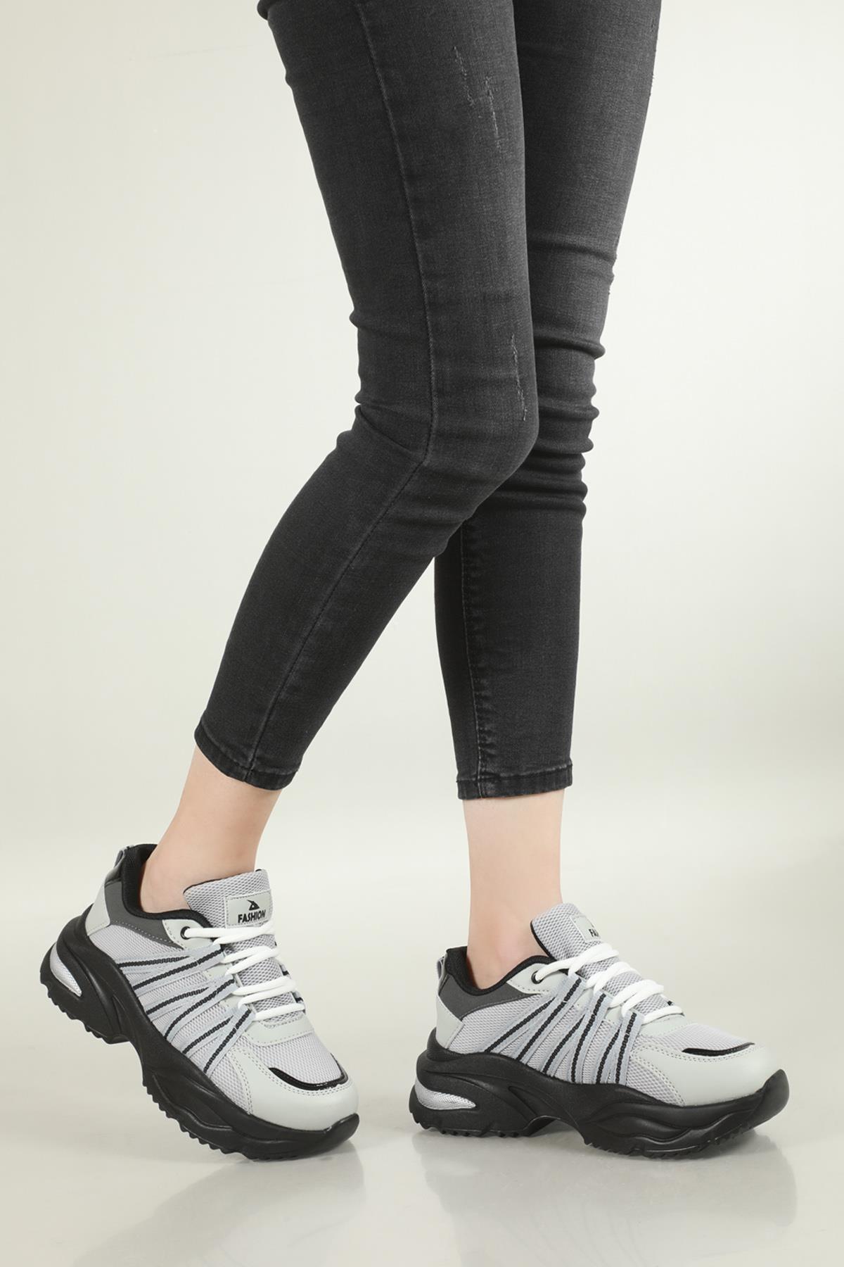 Sneakers Gümüş Siyah Kadın Spor Ayakkabı REYNA Kadın Sneaker Beınsteps BEİNSTEPS REYNA 606