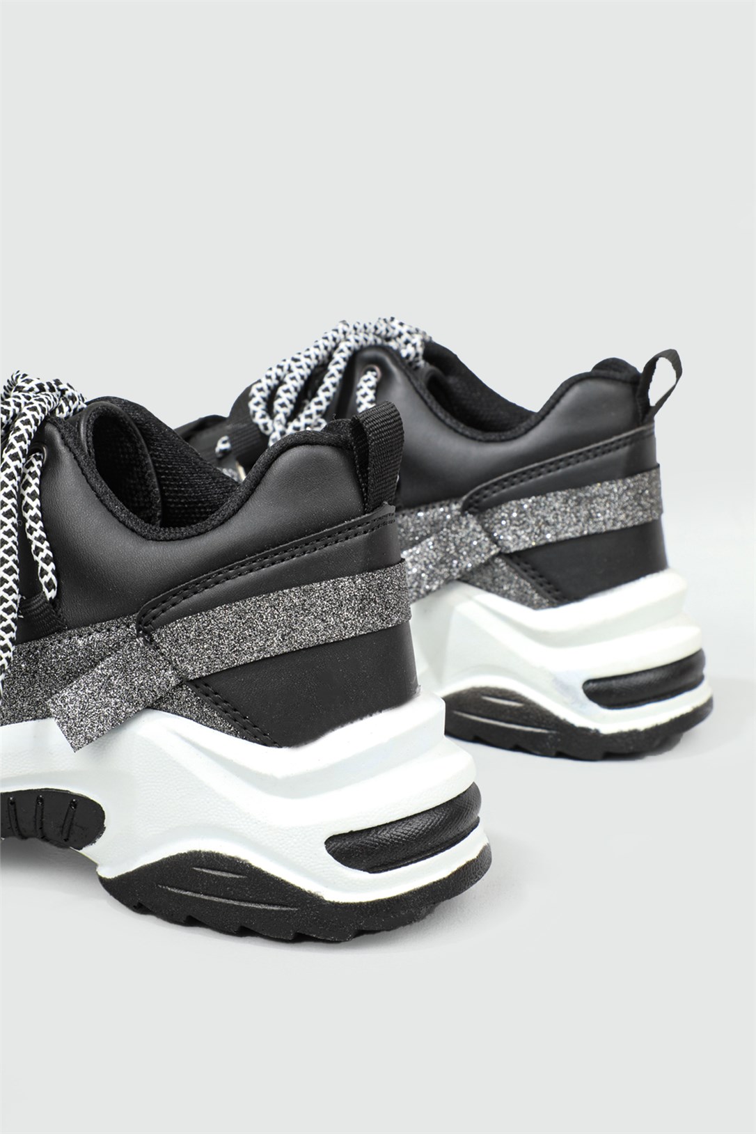 PASOMIA Sneakers Siyah Beyaz Kadın Spor Ayakkabı 075 | Ayakkabı City