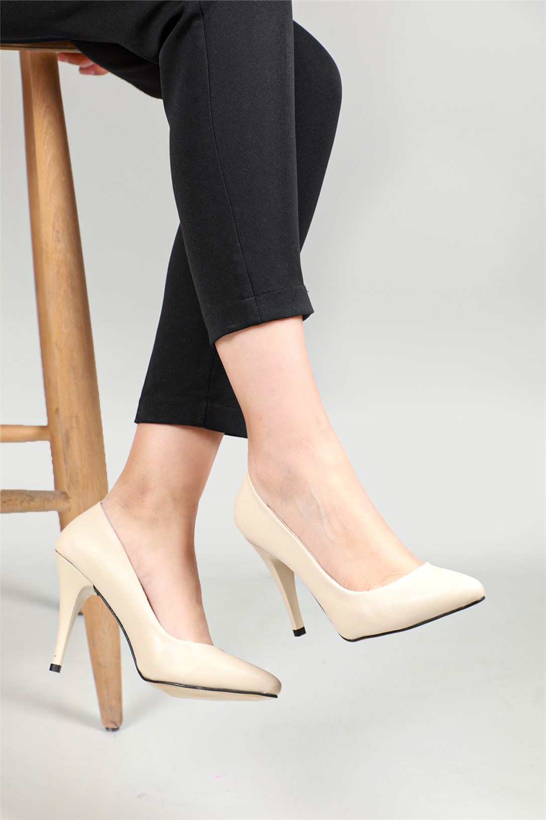 Stiletto Yüksek Topuklu Ten Kadın Ayakkabı SR-09-1 Kadın Günlük Ayakkabı Carla Bella C BELLA SR-09-1 Kadın Stiletto