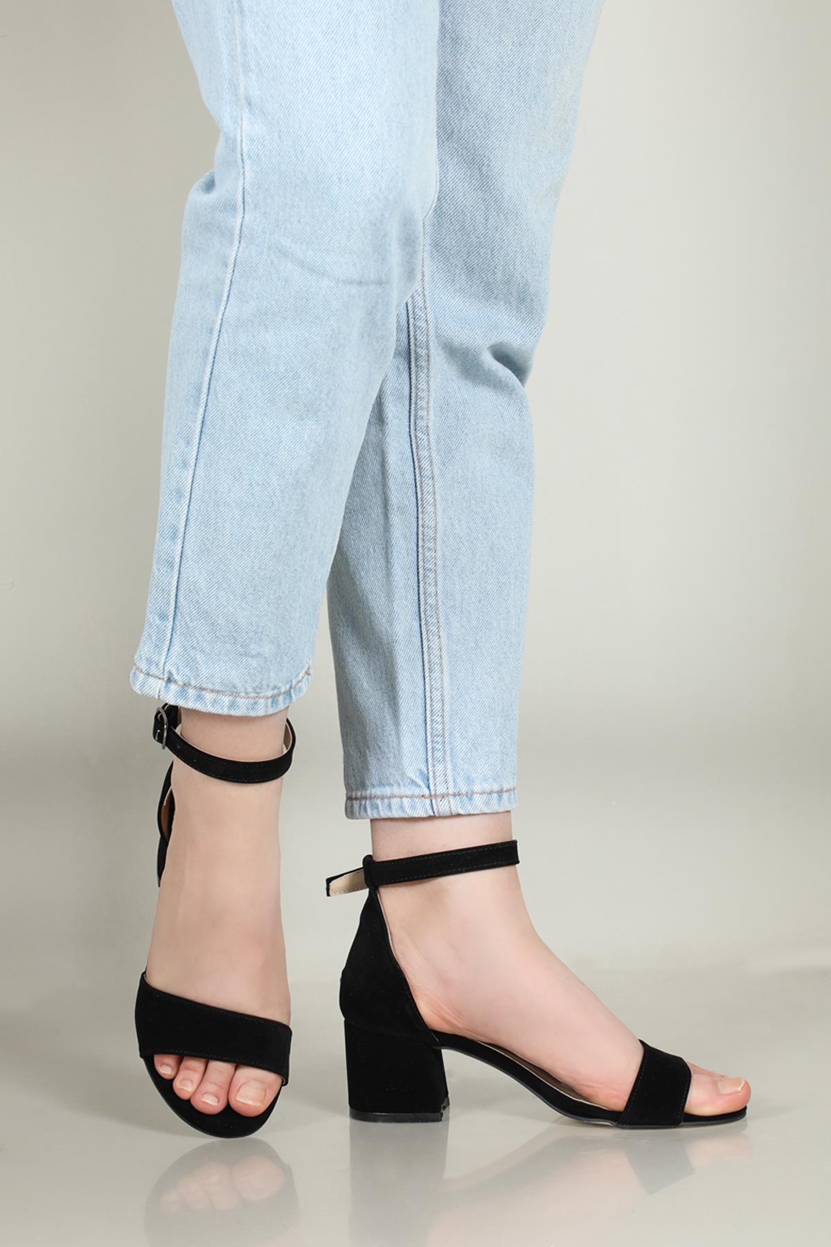 Tekbant Topuklu Siyah Süet Kadın Sandalet 4000 Kadın Topuklu Sandalet Carla Bella 27444551