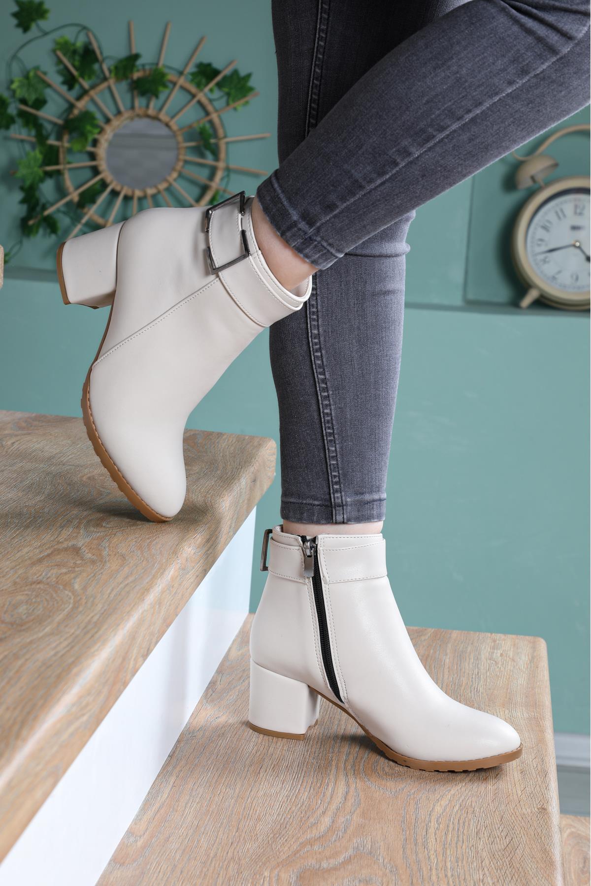 Topuklu Tokalı Fermuarlı Bej Kadın Bot 01-840 Kadın Günlük Conford Bot FELES FELES 01-840 Kadın Bot